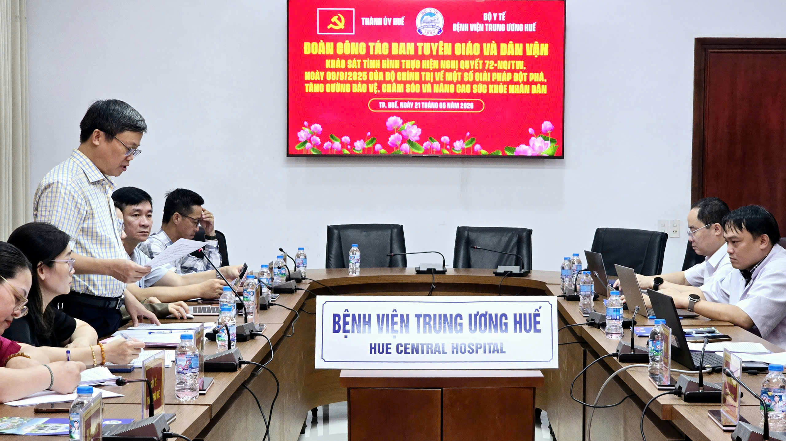 Khảo sát tình hình thực hiện Nghị quyết 72-NQ TW tại Bệnh viện Trung ương Huế