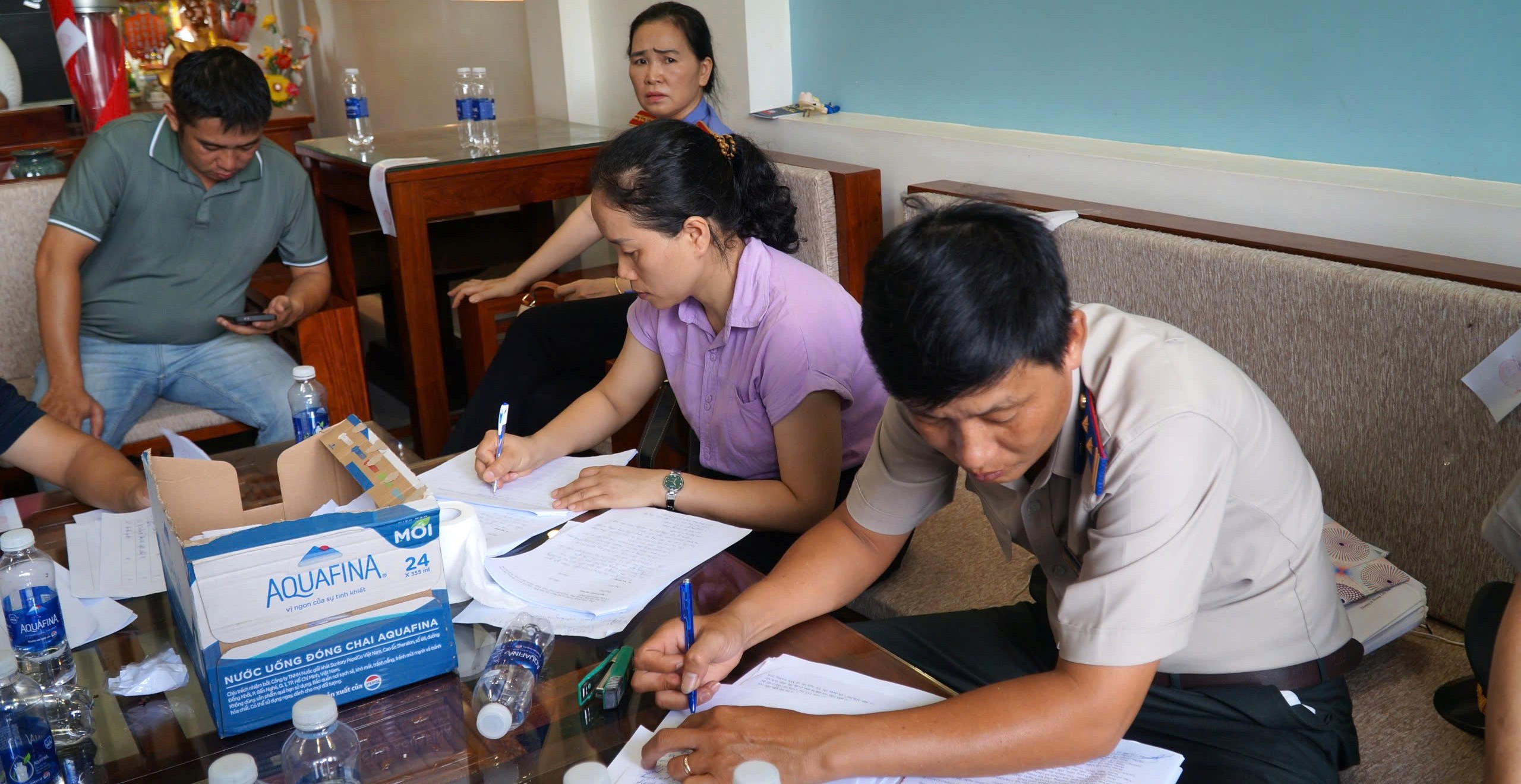 Bàn giao tài sản trúng đấu giá hơn 4,6 tỷ đồng tại đường Dương Văn An