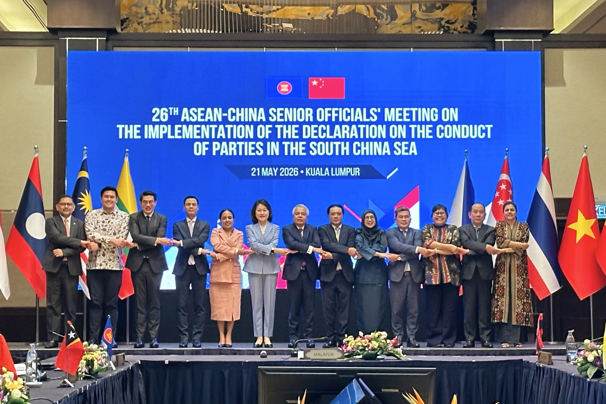 ASEAN-Trung Quốc Hợp tác chiến lược vì một khu vực tự cường