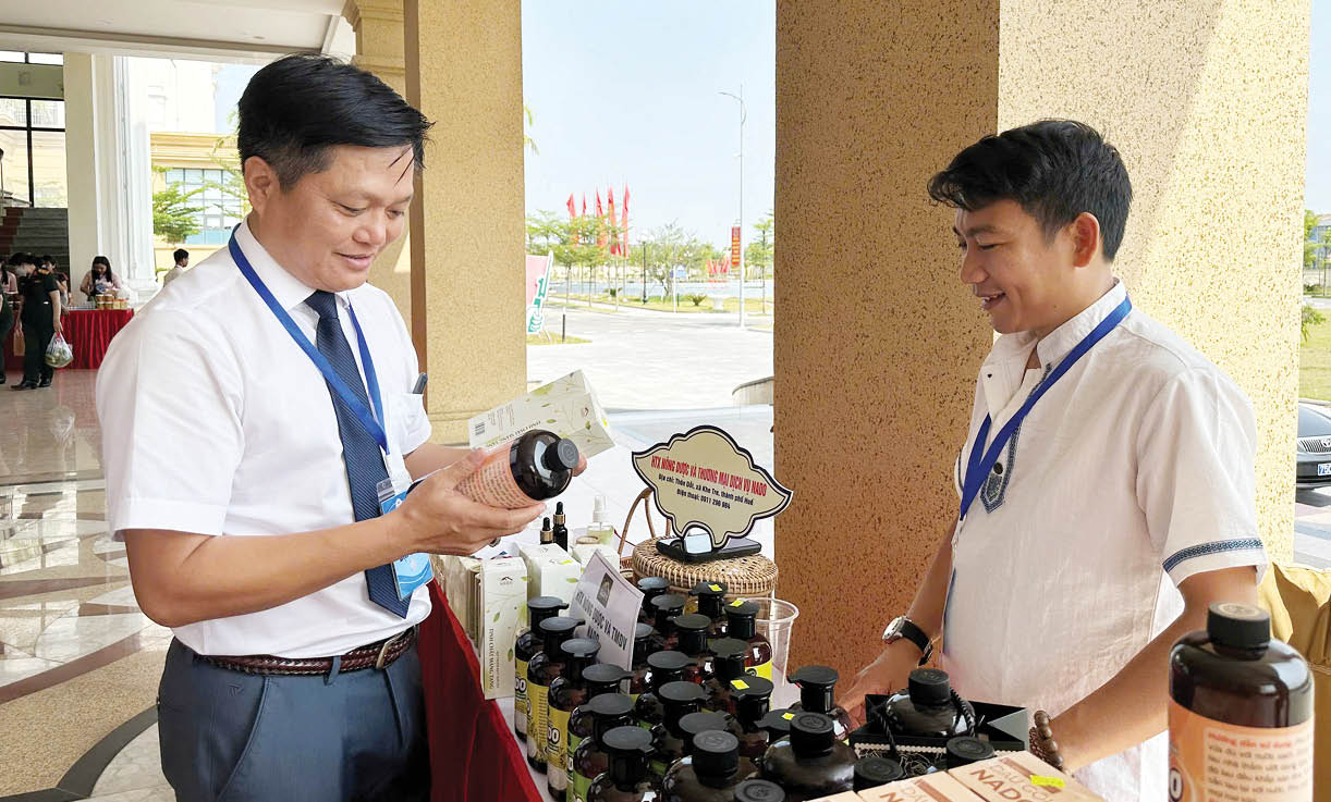 Hướng đi xanh từ cây màng tang