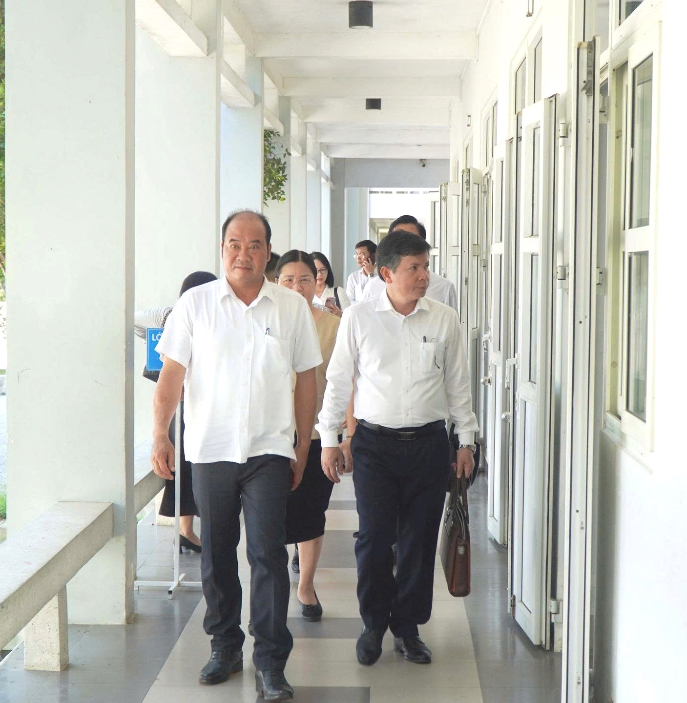 Phó Chủ tịch UBND thành phố kiểm tra công tác chuẩn bị kỳ thi tuyển sinh đầu cấp