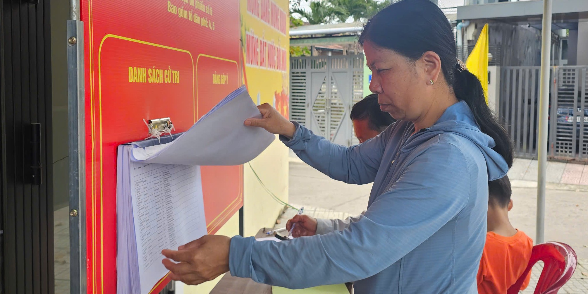 Khẩn trương rà soát phương án sắp xếp thôn, tổ dân phố trước ngày 28 5