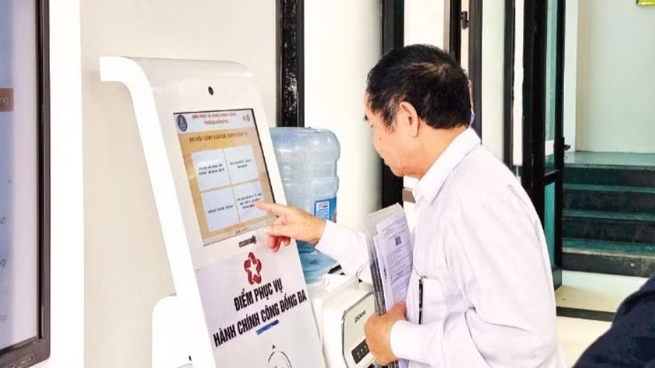 Quy trình mới về hỗ trợ và tư vấn về bảo hiểm xã hội, bảo hiểm y tế
