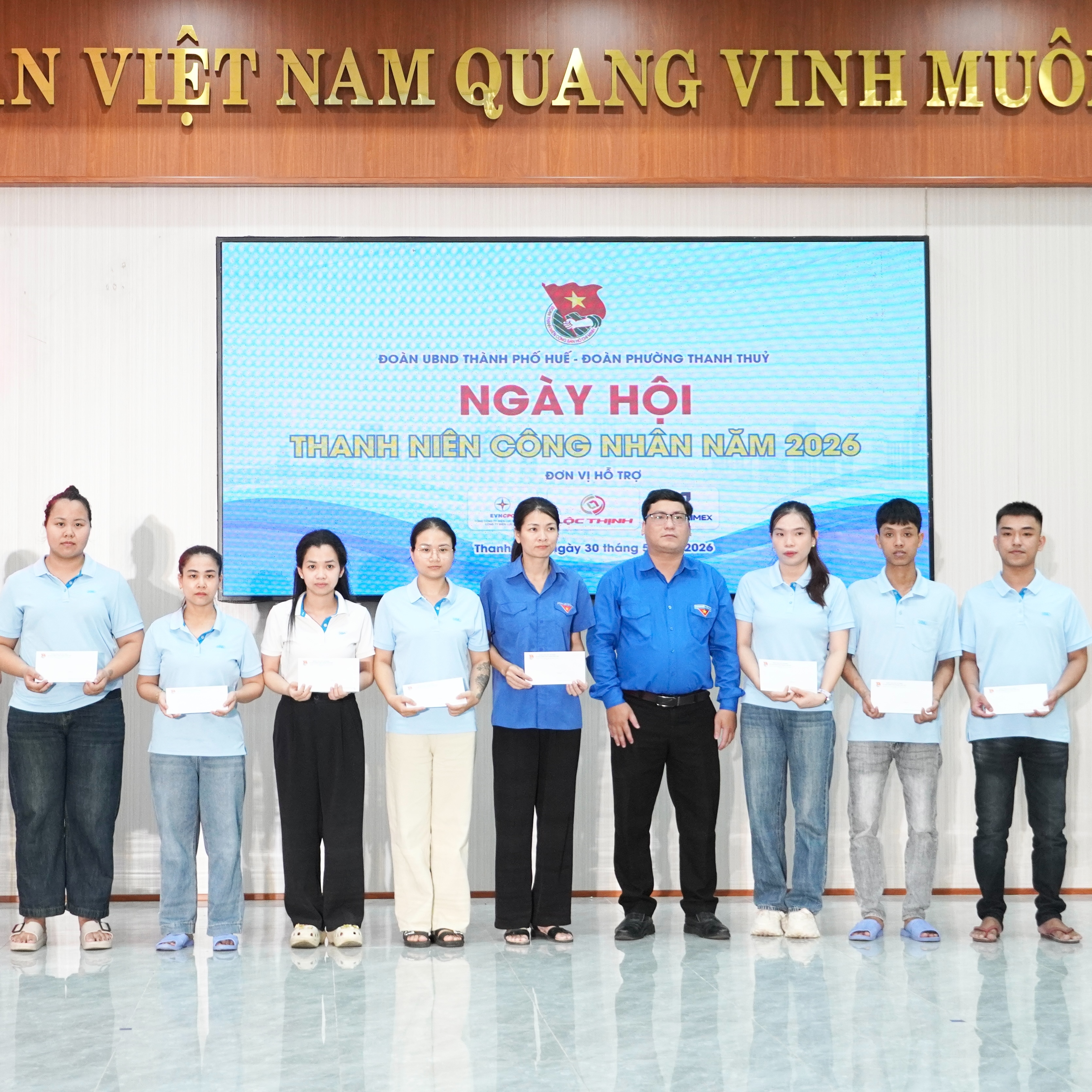 Chăm lo đời sống cho thanh niên công nhân bằng nhiều hoạt động thiết thực