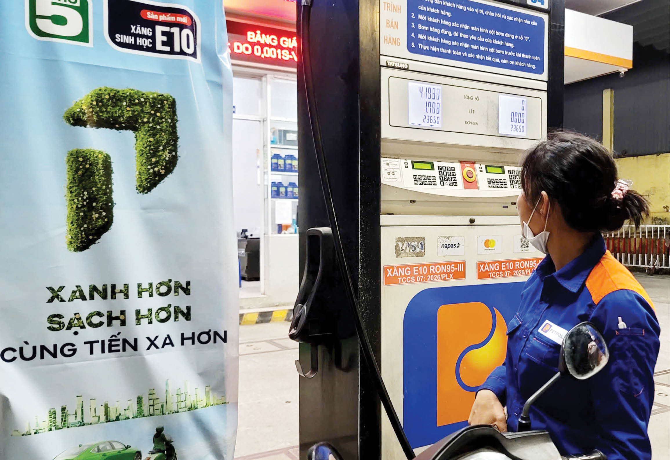 Người dân không nên lo ngại khi sử dụng xăng E10