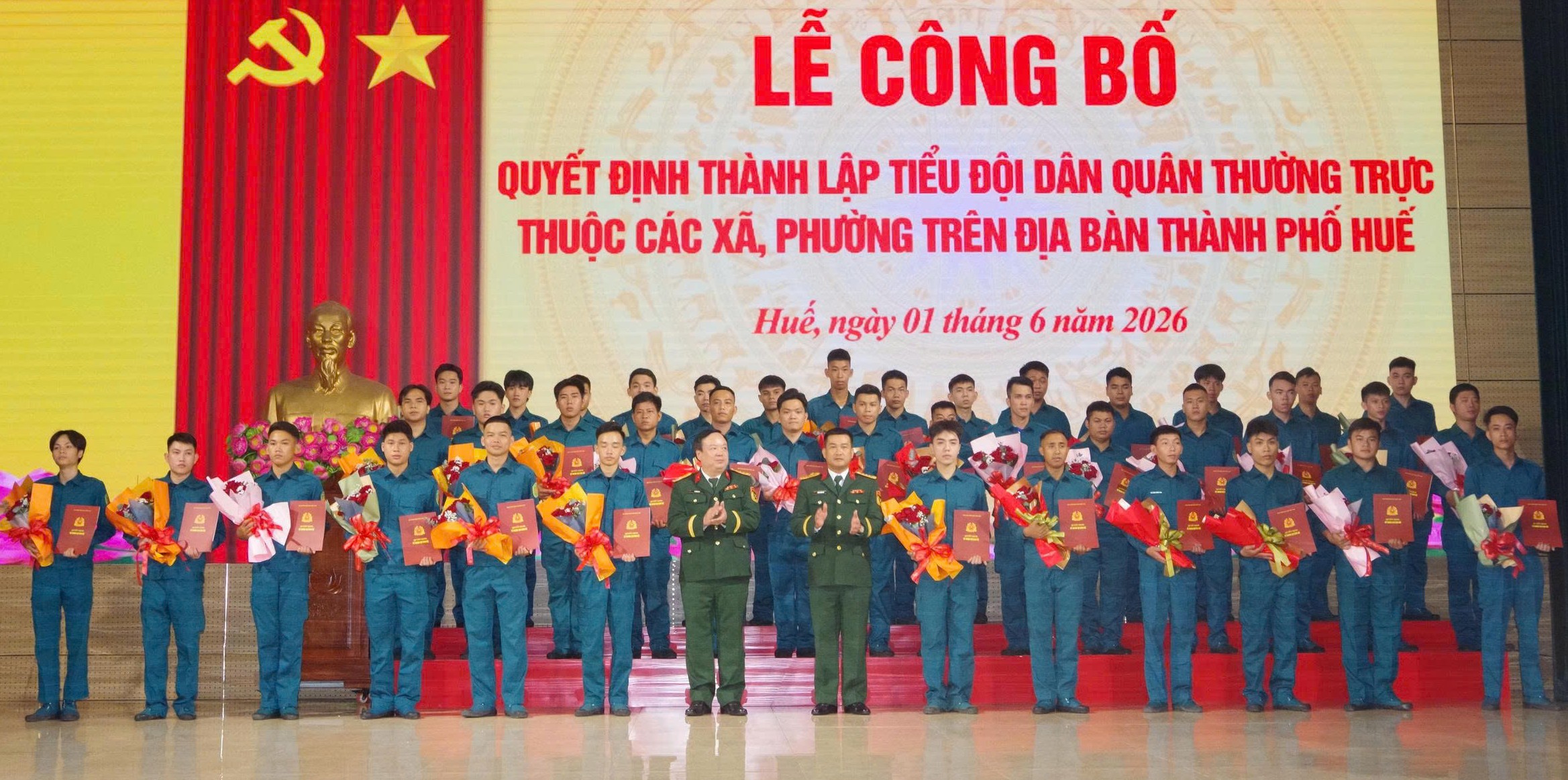 Thành lập 40 tiểu đội dân quân thường trực xã, phường