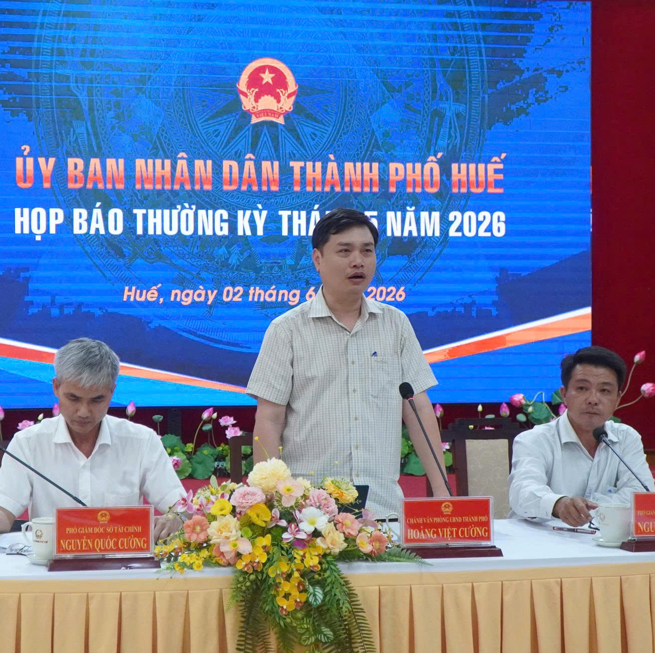 Báo chí quan tâm các vấn đề môi trường, giao thông và an sinh xã hội