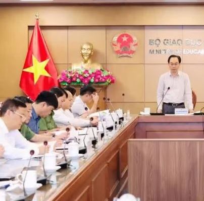 Quan tâm sức khỏe tâm thần của trẻ trước áp lực mùa thi