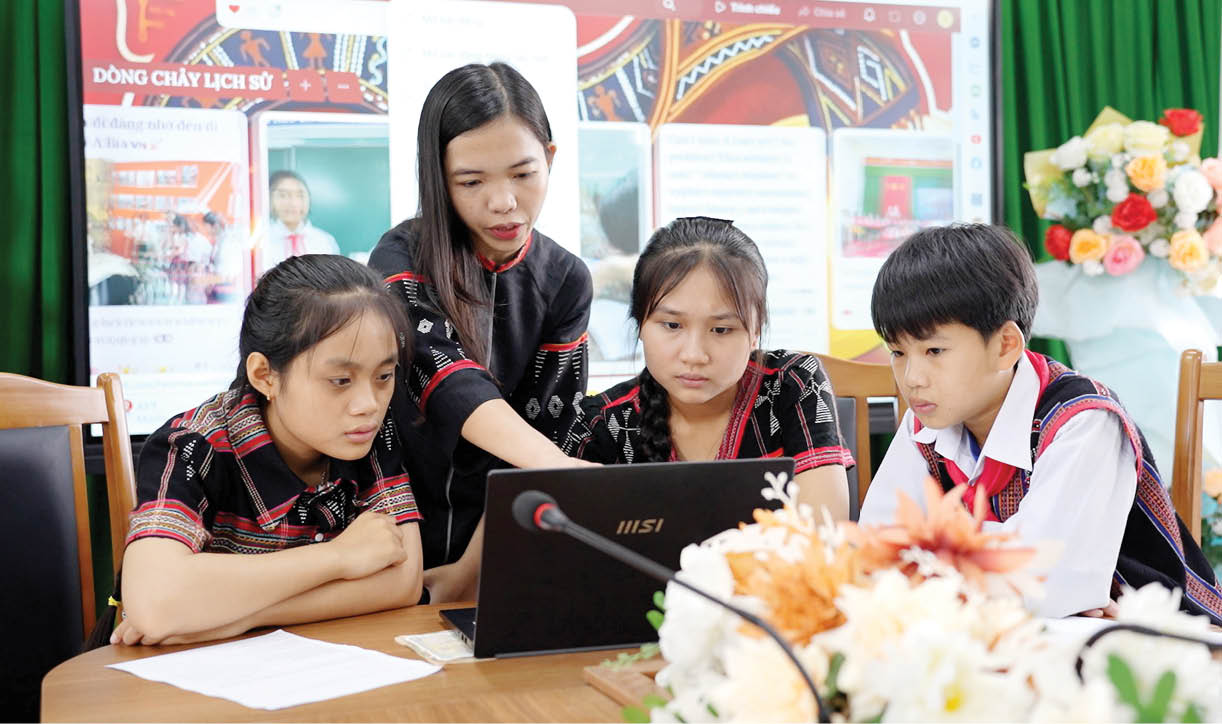 Giữ tiếng Pa Cô trên nền tảng số