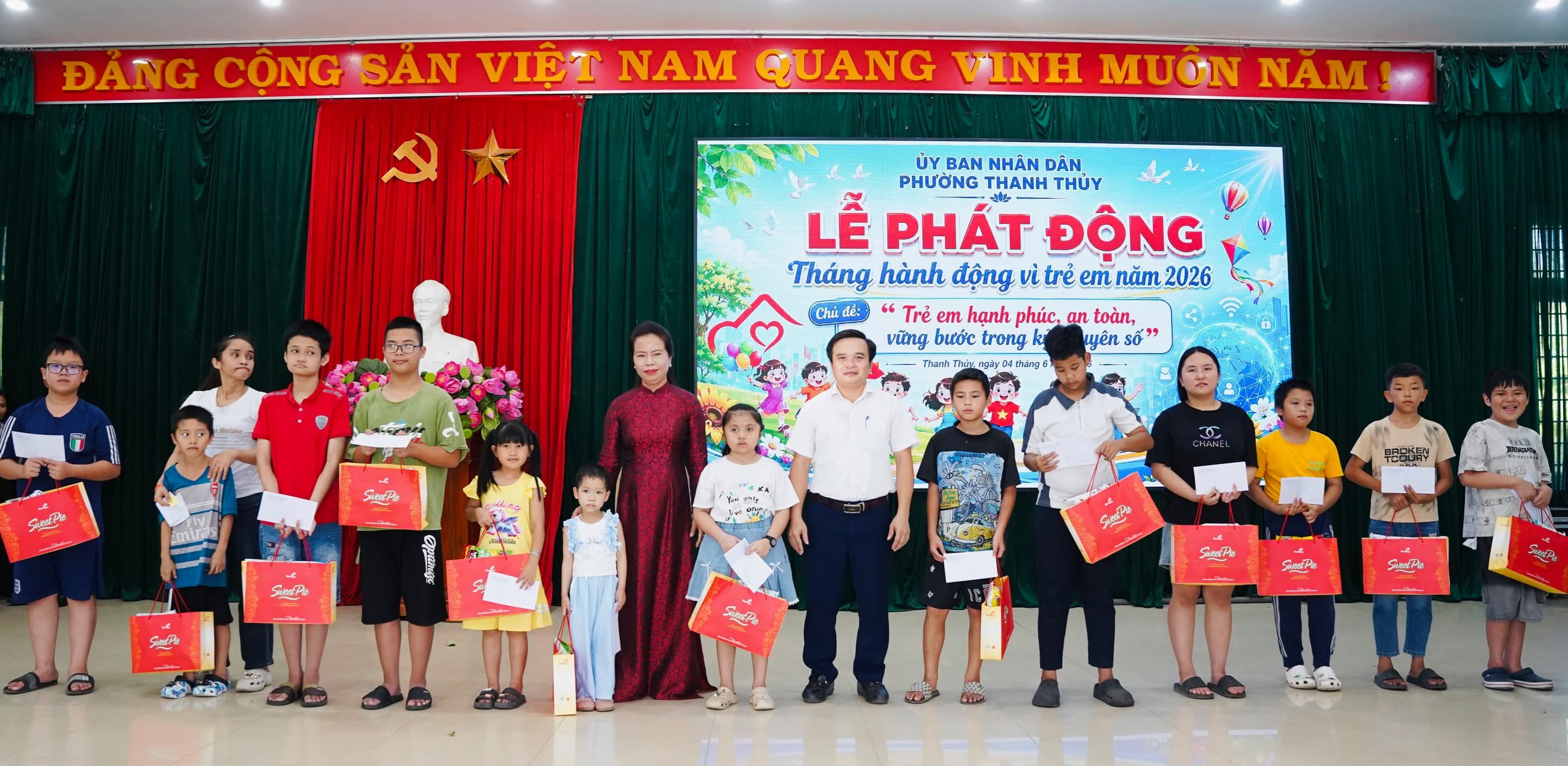 “Trẻ em hạnh phúc, an toàn, vững bước trong kỷ nguyên số”