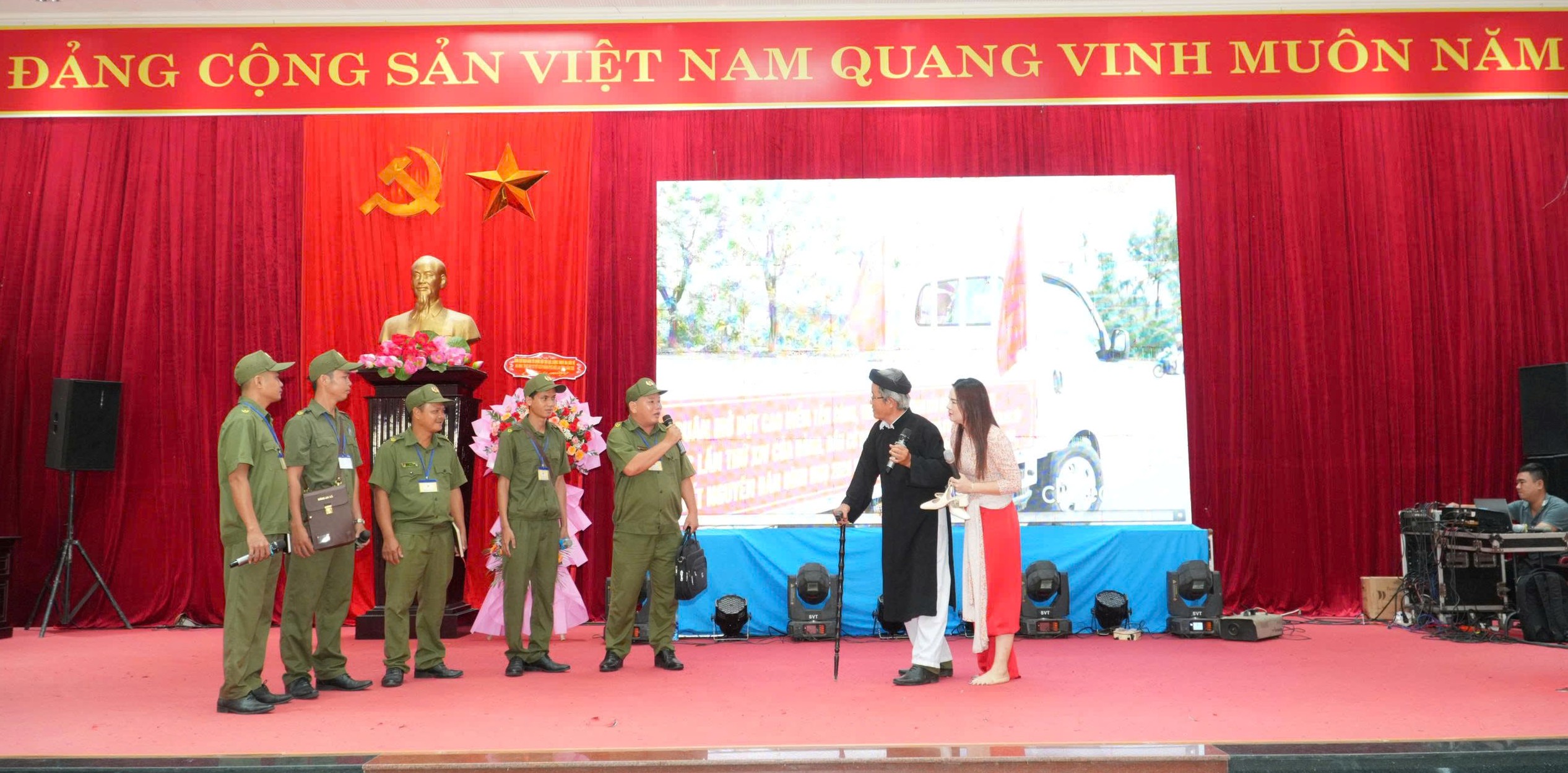 8 xã “tranh tài” Hội thi lực lượng tham gia bảo vệ an ninh, trật tự ở cơ sở giỏi