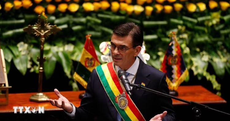 Bolivia ban hành luật về tình trạng khẩn cấp do bất ổn kéo dài