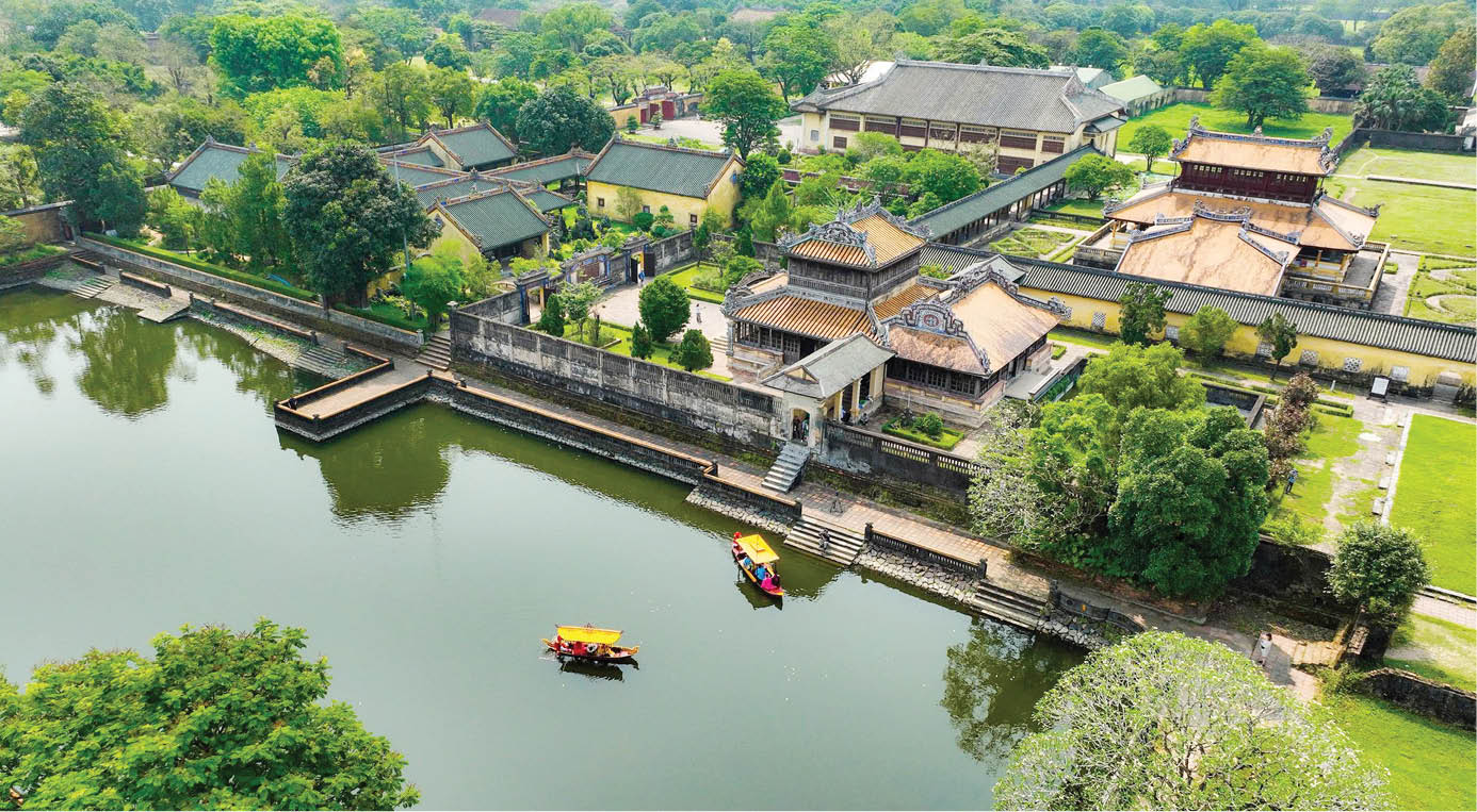 Phục hồi, chỉnh trang cảnh quan hồ Ngọc Dịch - Ngự tiền Văn phòng