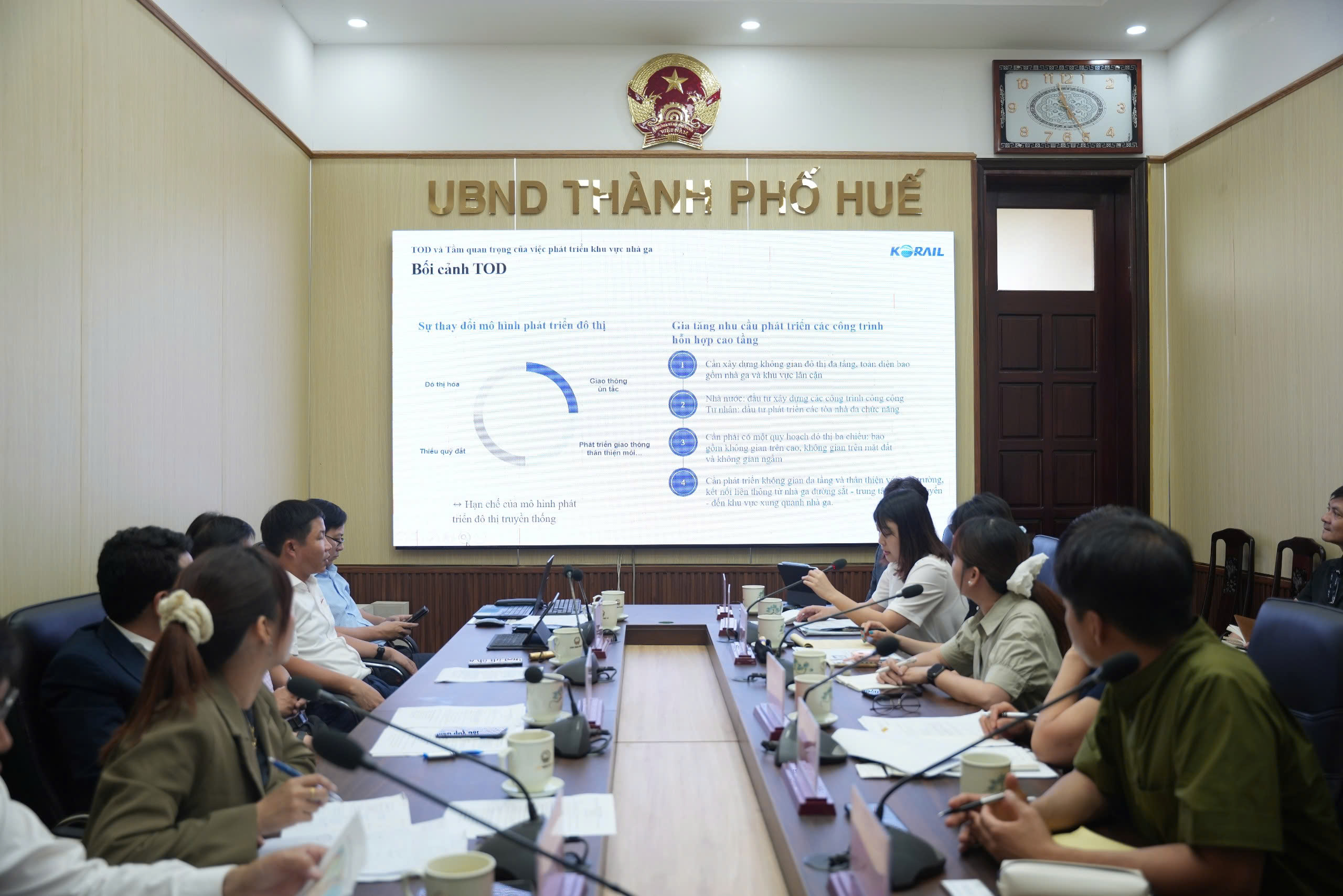 Thúc đẩy hợp tác phát triển các dự án hạ tầng giao thông với Hàn Quốc
