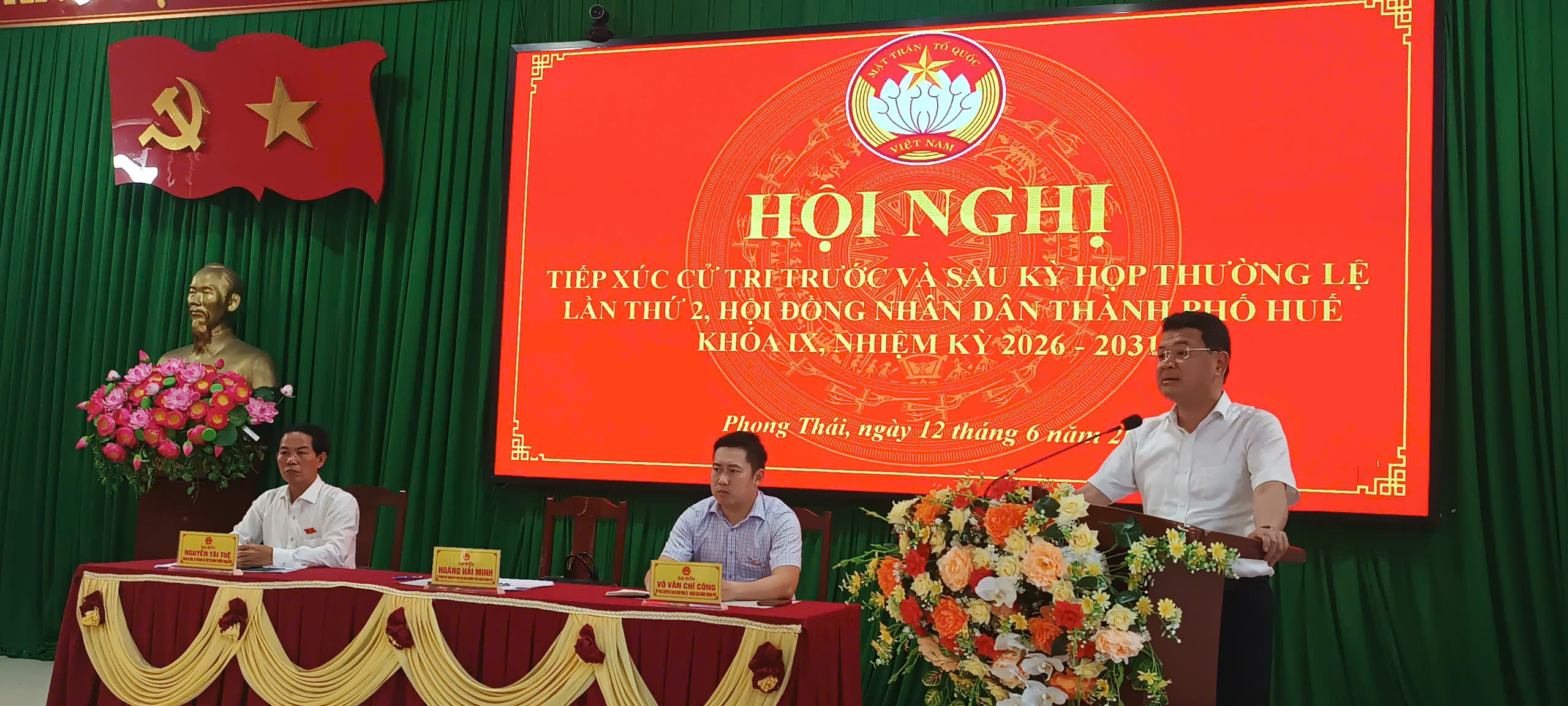 Cử tri kiến nghị nhiều vấn đề liên quan đến hạ tầng giao thông, quy hoạch đô thị, dân sinh