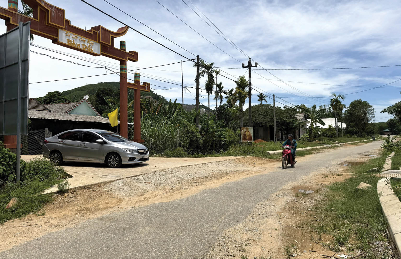 Gỡ khó để đẩy nhanh tiến độ các dự án hạ tầng ở Khe Tre