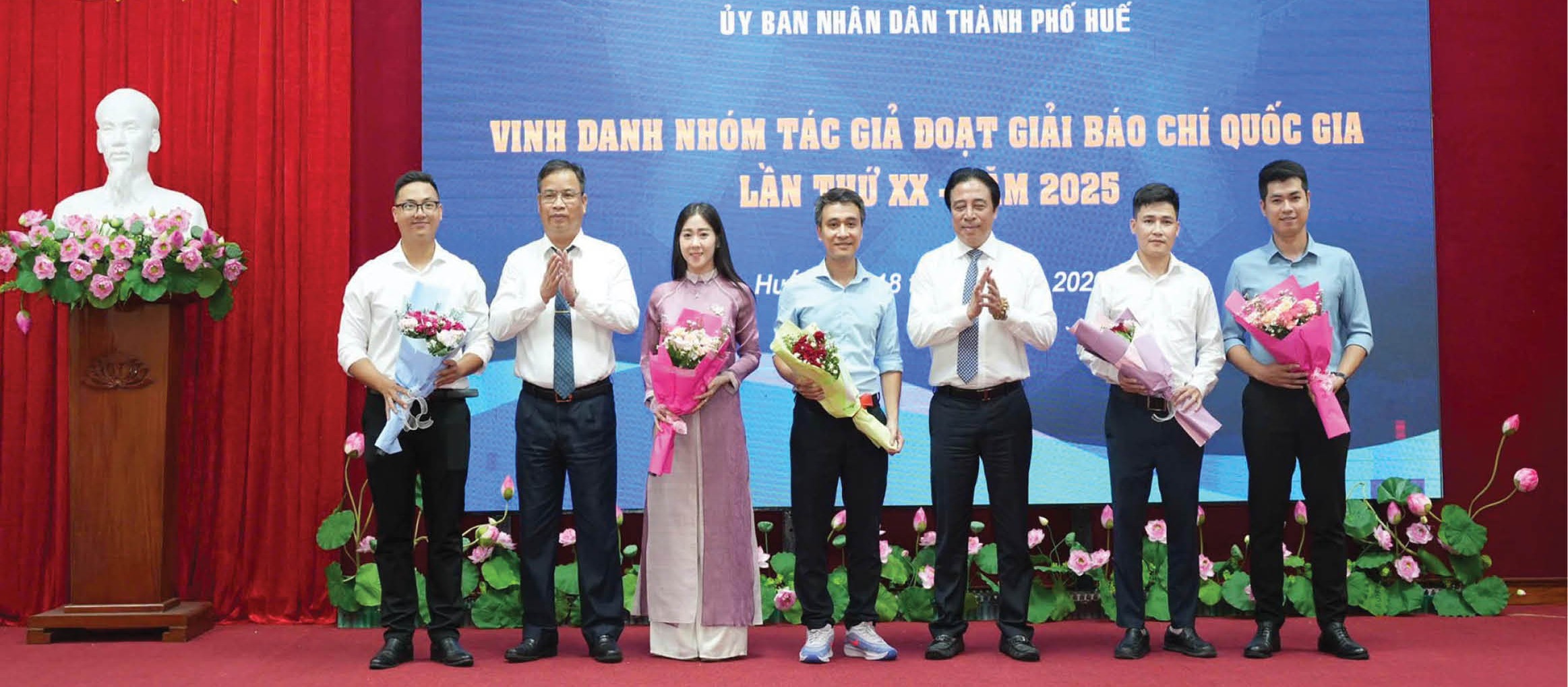 Phía sau những tác phẩm đoạt giải