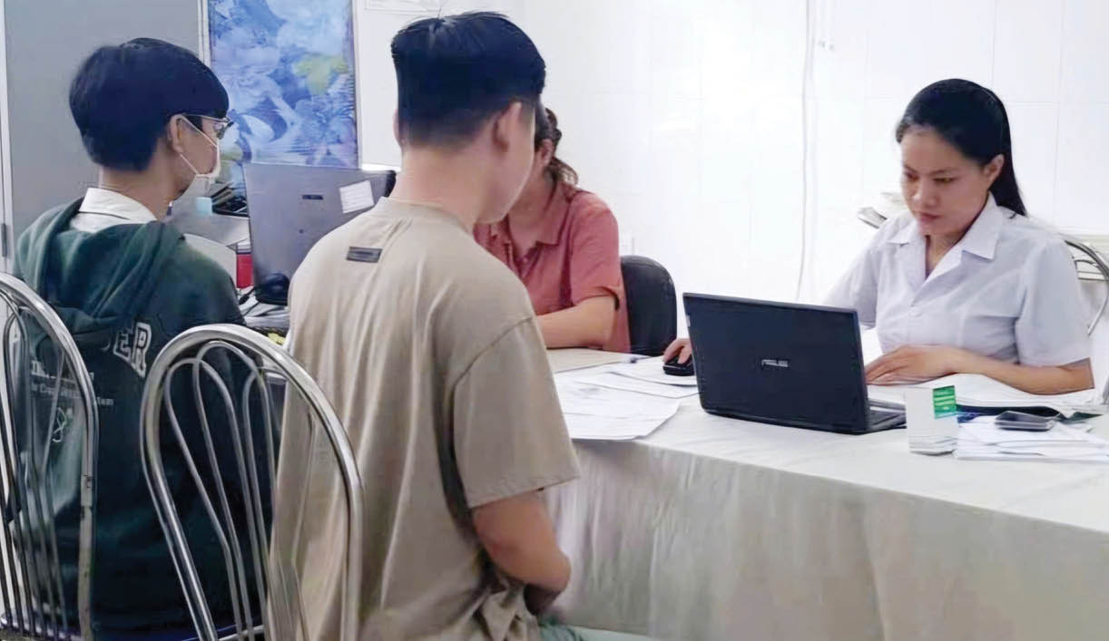 Mở rộng tự xét nghiệm HIV tại nhà