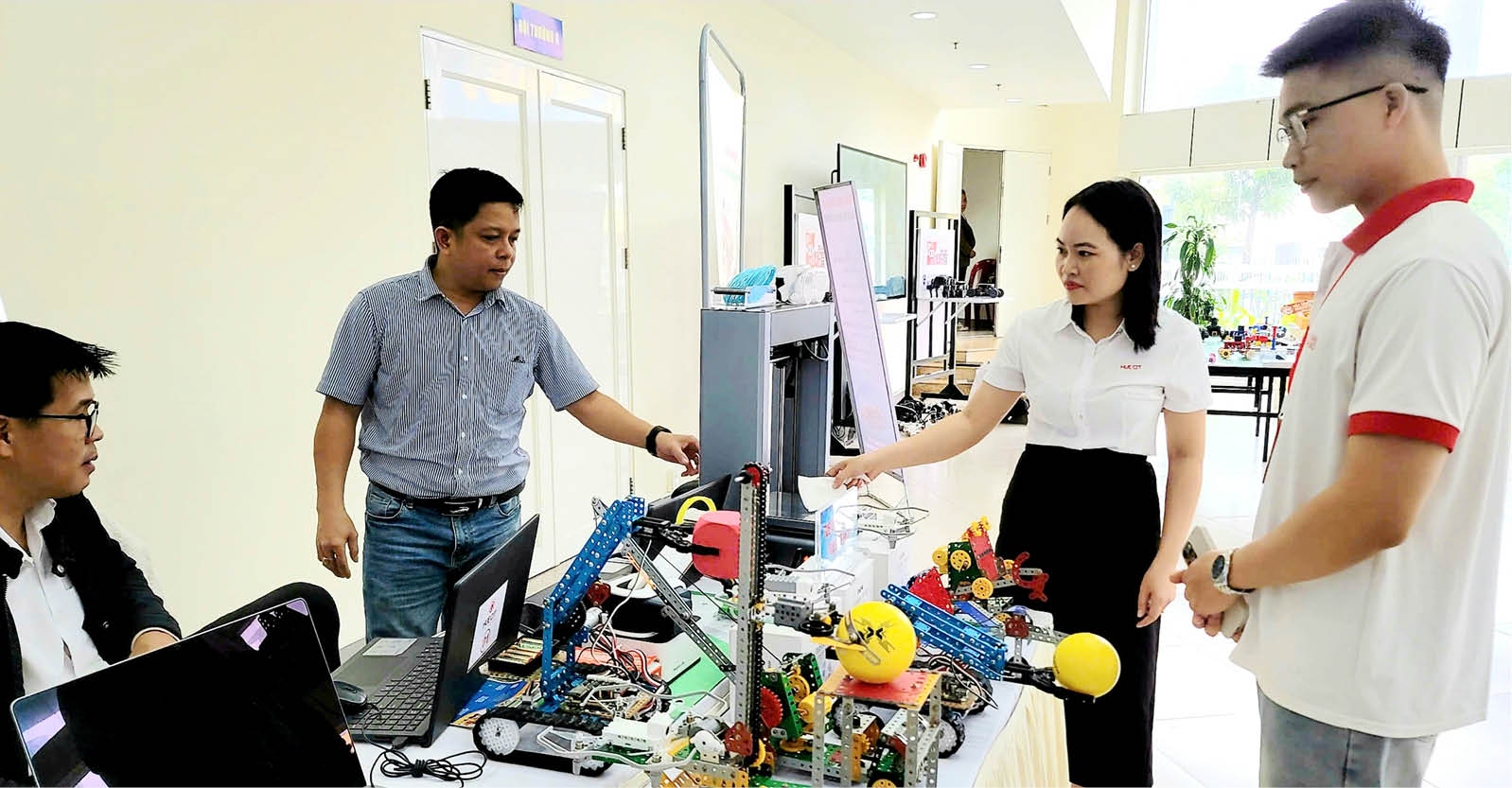 Kết nối viện - trường và doanh nghiệp Chìa khóa đổi mới sáng tạo bền vững