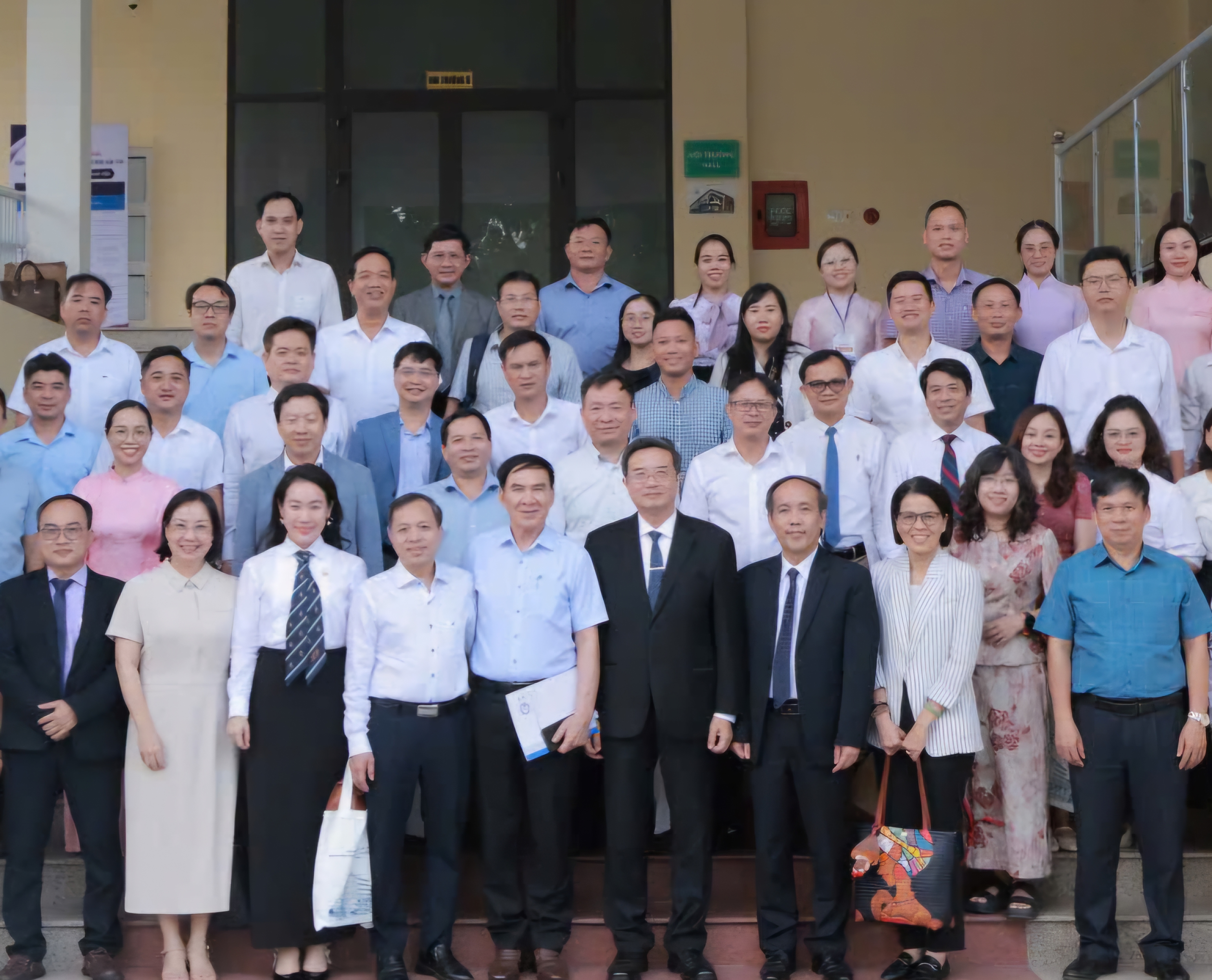 Phát triển Bệnh viện Trường Đại học Y - Dược Huế đạt chuẩn khu vực