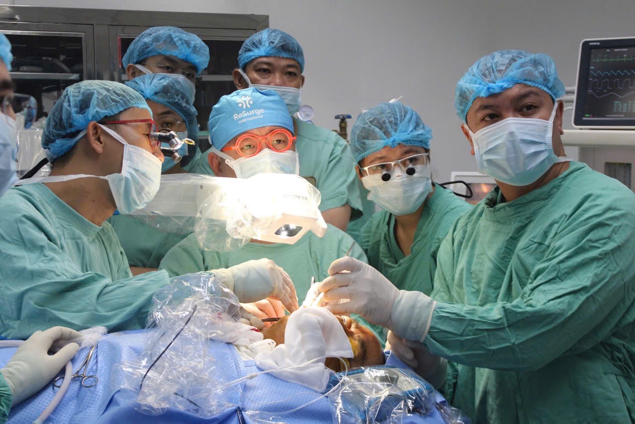 Phát triển Bệnh viện Trường Đại học Y - Dược Huế đạt chuẩn khu vực