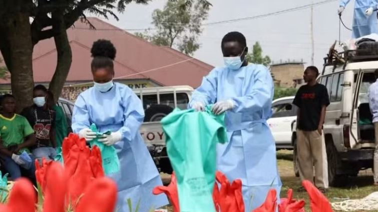 Phát hiện ca nhiễm Ebola đầu tiên ngoài châu Phi