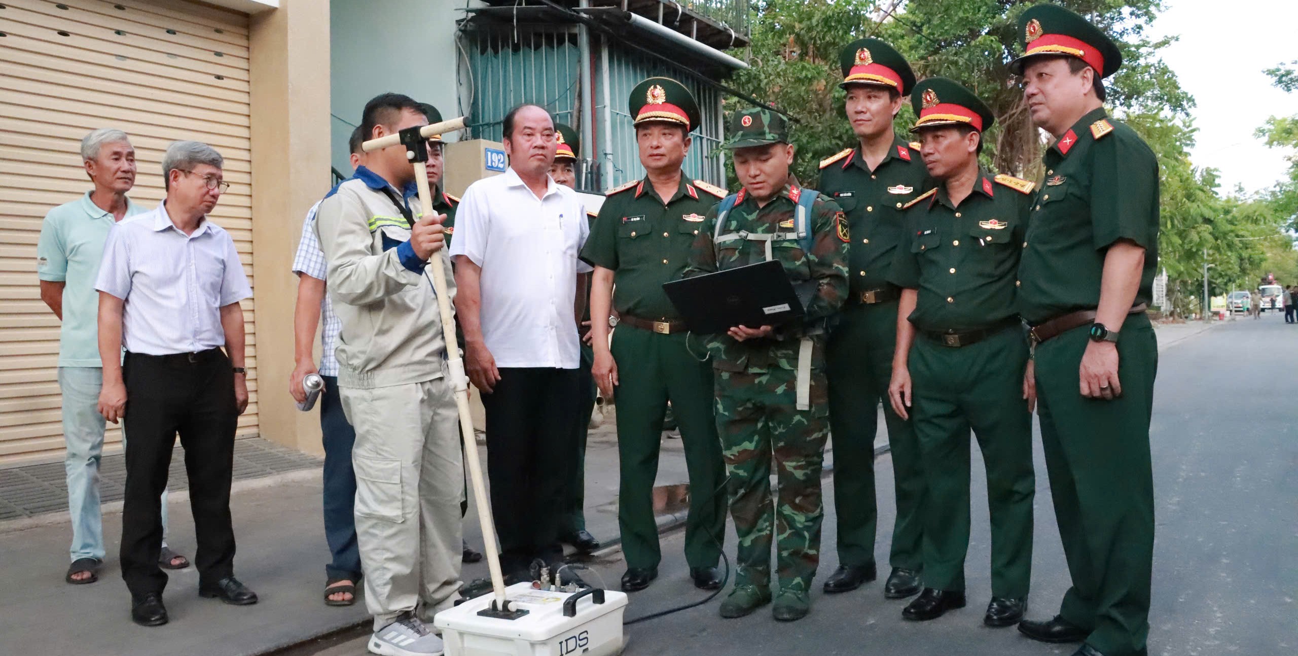 Dùng radar tìm mộ tập thể tại Huế Bước đầu xác định nhiều vị trí nghi vấn