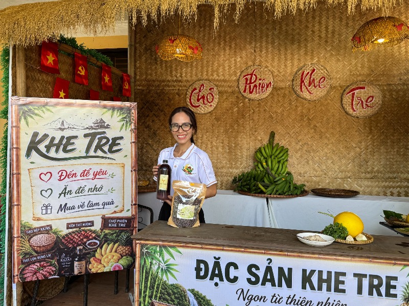 Khai mạc Phiên chợ vùng cao Khe Tre đợt 2