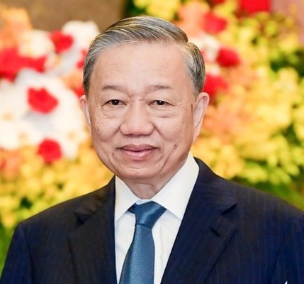 Thư của Tổng Bí thư, Chủ tịch nước gửi nhân kỷ niệm 25 năm Ngày gia đình Việt Nam