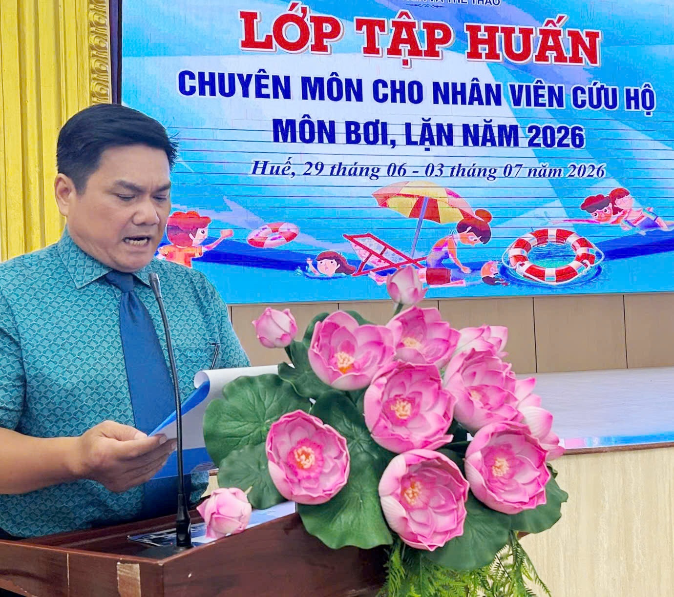 Tăng khả năng “thực chiến” cho nhân viên cứu hộ bơi, lặn
