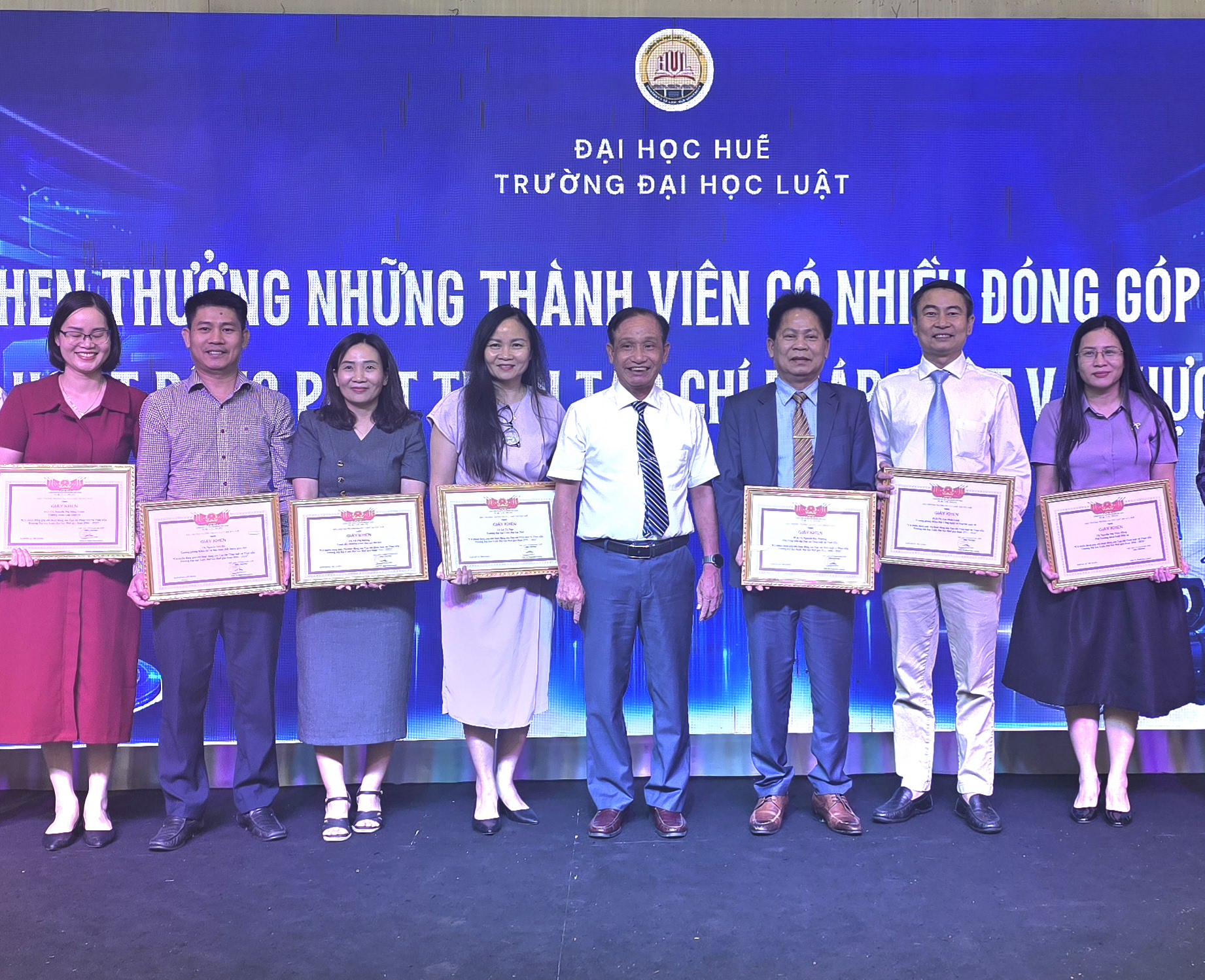 Tạp chí Pháp luật và Thực tiễn tiếp nhận, xử lý hơn 1 000 bài viết khoa học
