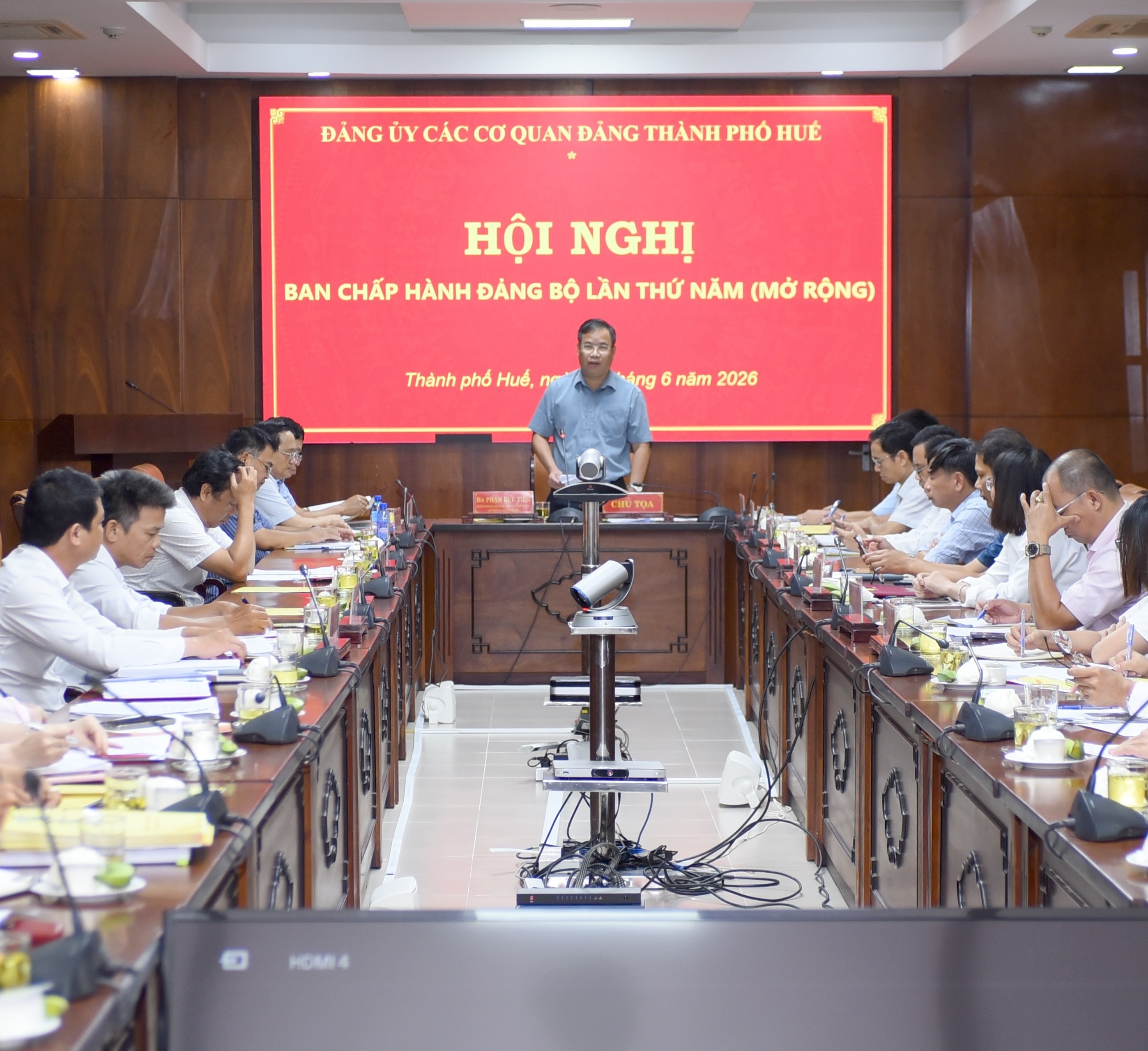 Đẩy mạnh chuyển đổi số, siết kỷ luật, khắc phục tình trạng né tránh trách nhiệm