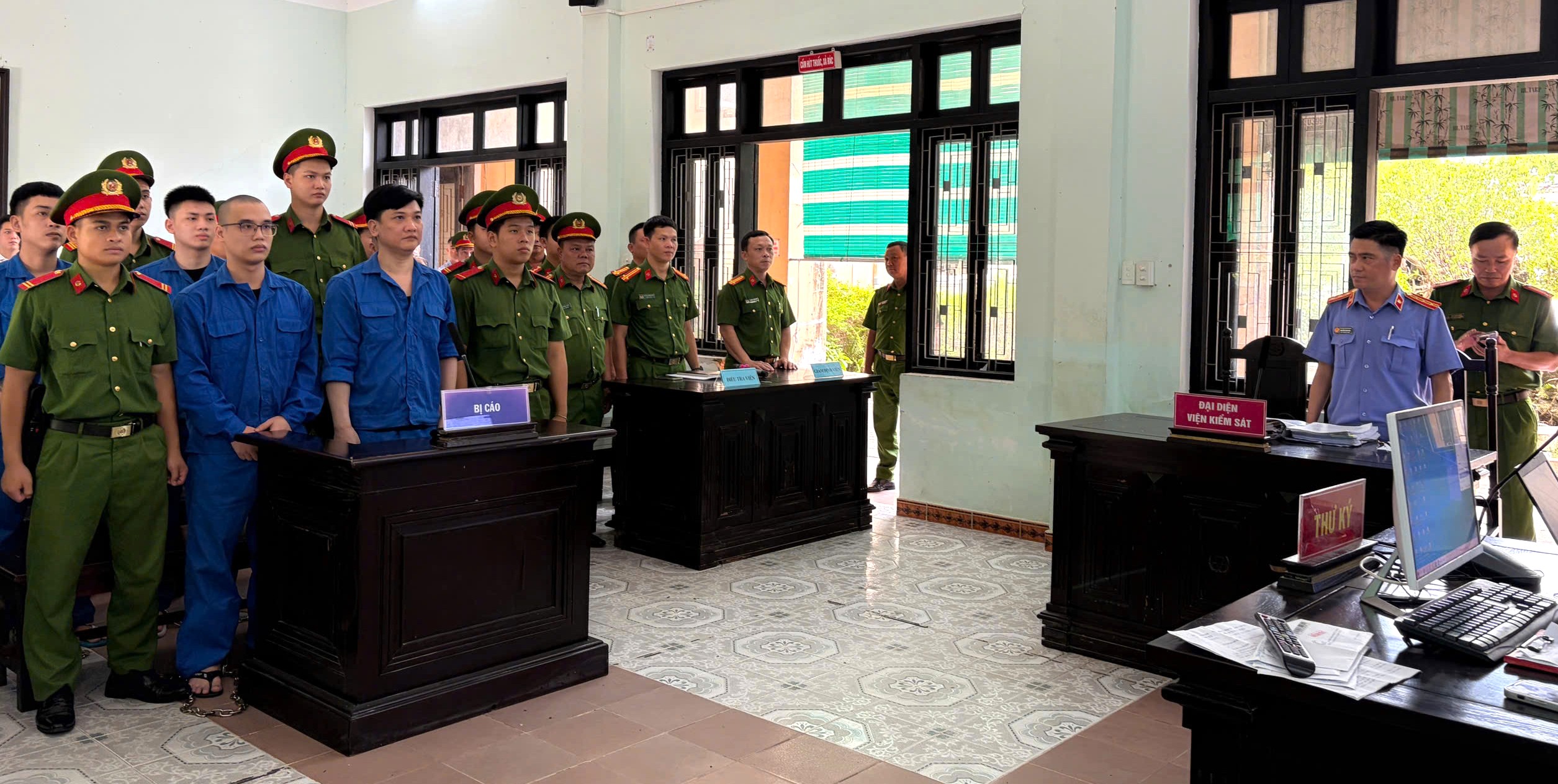 Triệt phá đường dây ma túy “khủng” gần 29kg và nhiều vũ khí