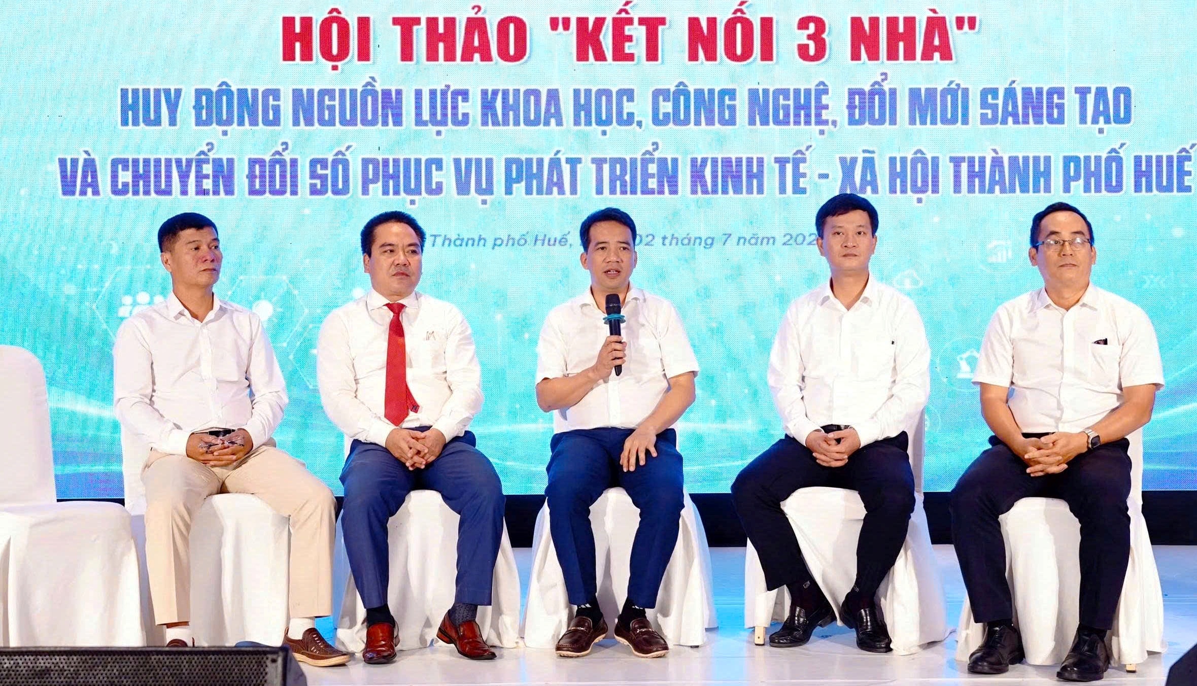 Kết nối 3 nhà , huy động nguồn lực khoa học công nghệ phục vụ phát triển kinh tế - xã hội