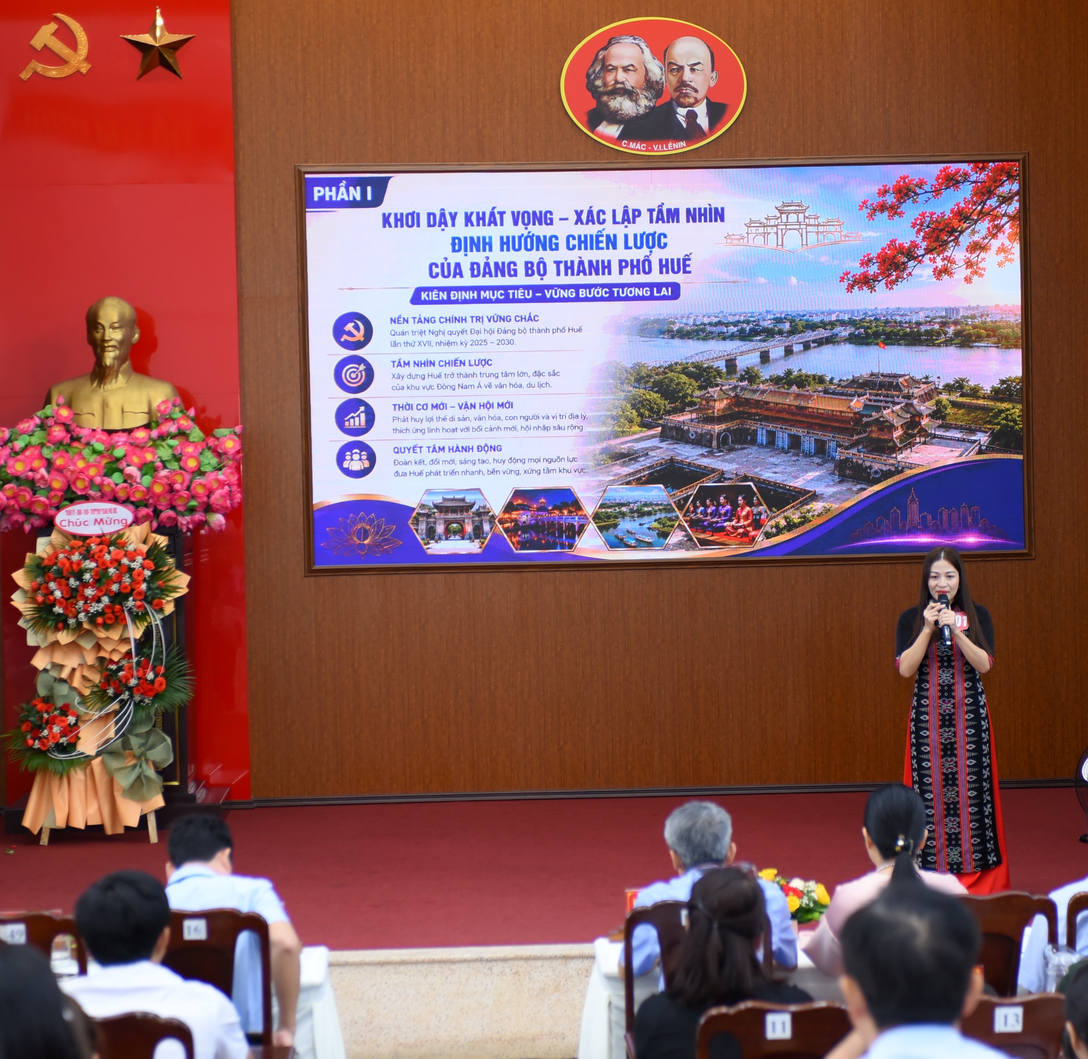 24 thí sinh tranh tài tại vòng chung kết Hội thi Báo cáo viên, Tuyên truyền viên giỏi thành phố