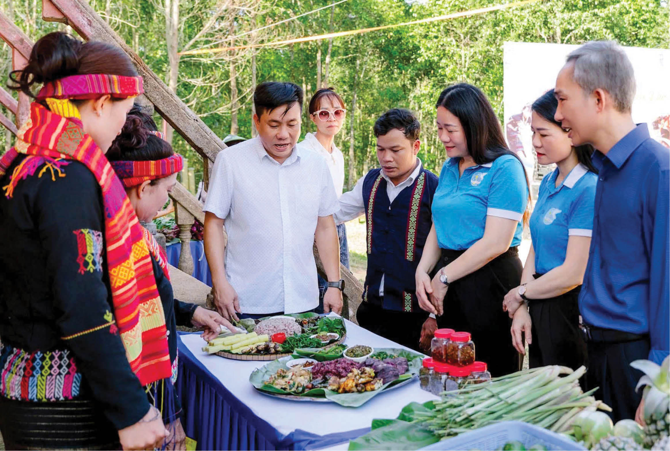 Gieo mầm xanh nơi bản Phúc Lộc
