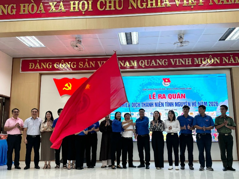 Hơn 300 cán bộ, đoàn viên, thanh niên ra quân Chiến dịch Thanh niên tình nguyện hè