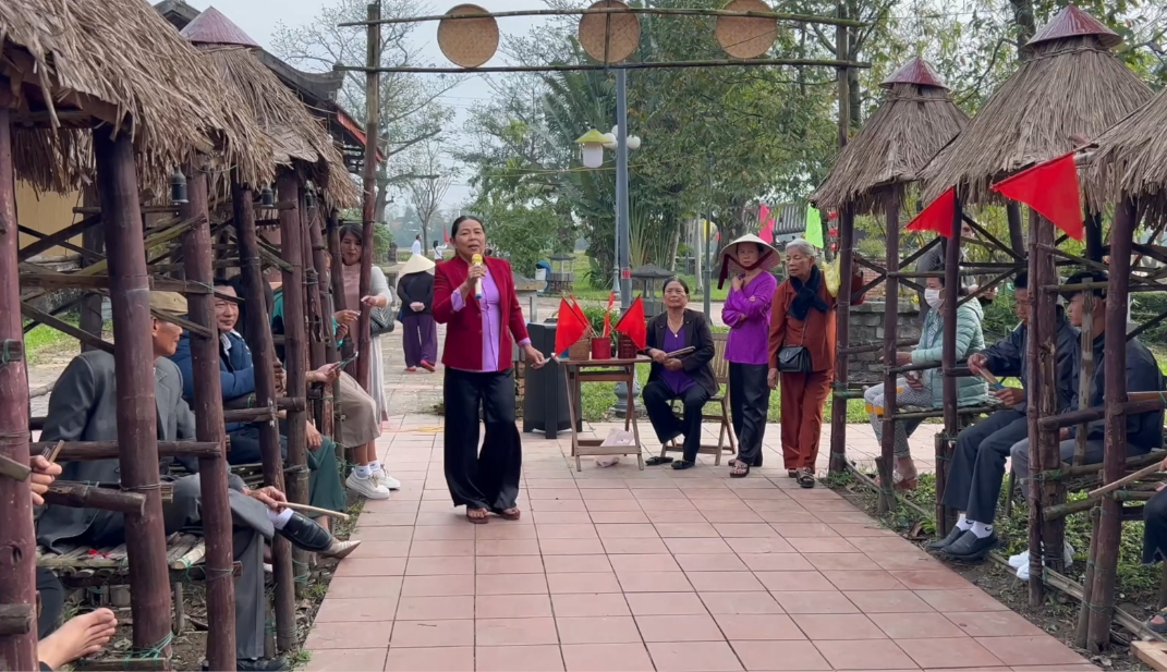 Chợ quê, nơi tìm về