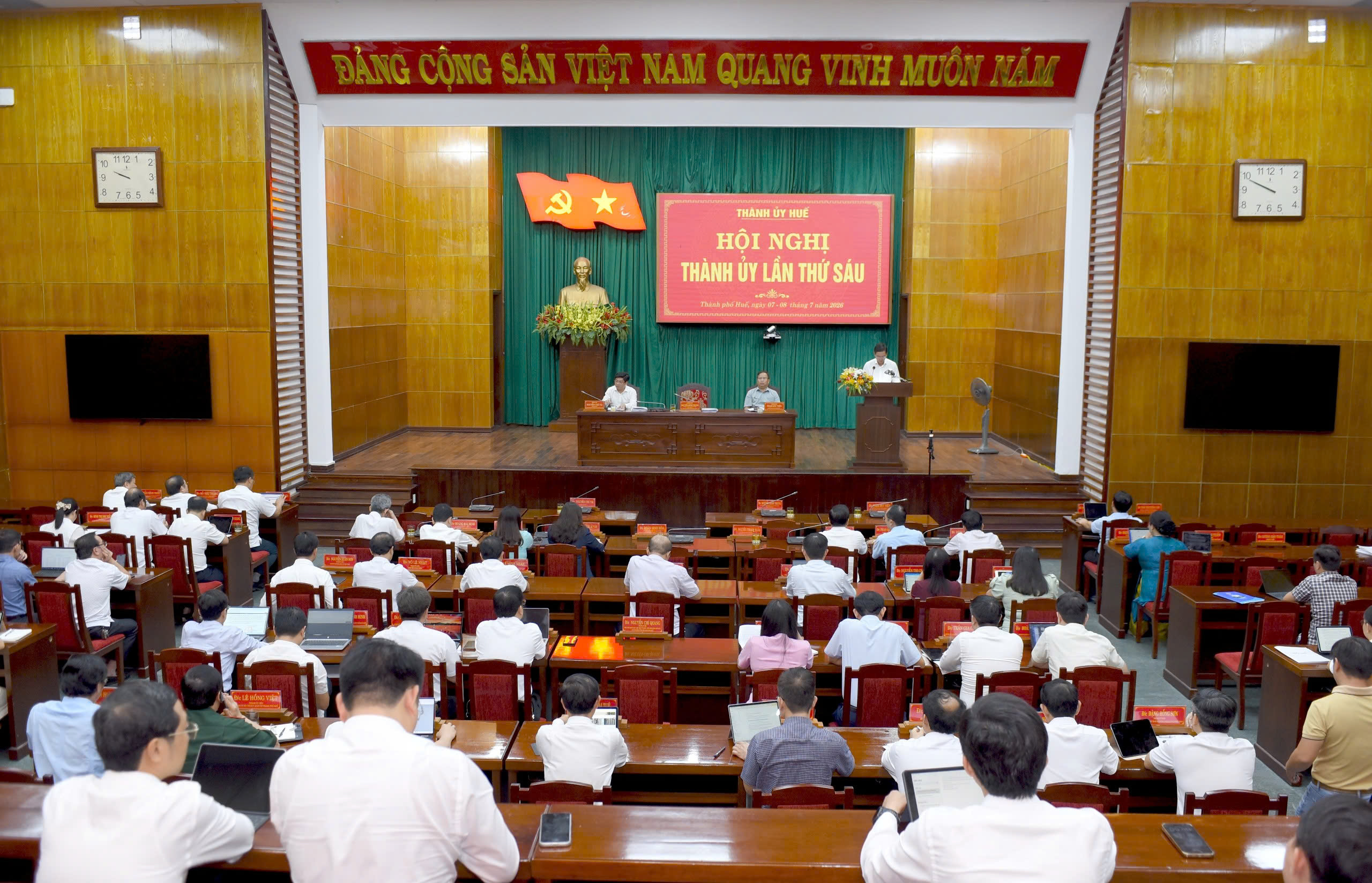 Khơi thông nguồn lực, nâng cao hiệu quả điều hành