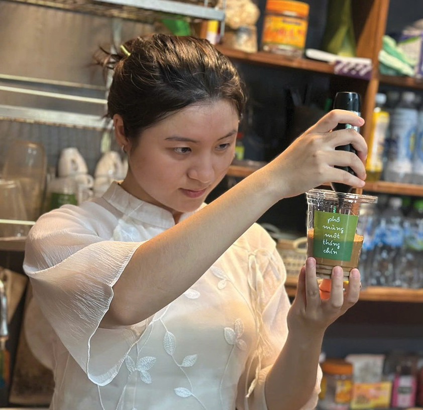 Sinh viên tìm cơ hội làm thêm dịp hè