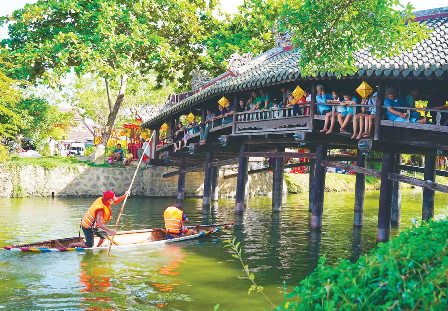 Làm văn hóa - Tưởng dễ mà lại là khó nhất
