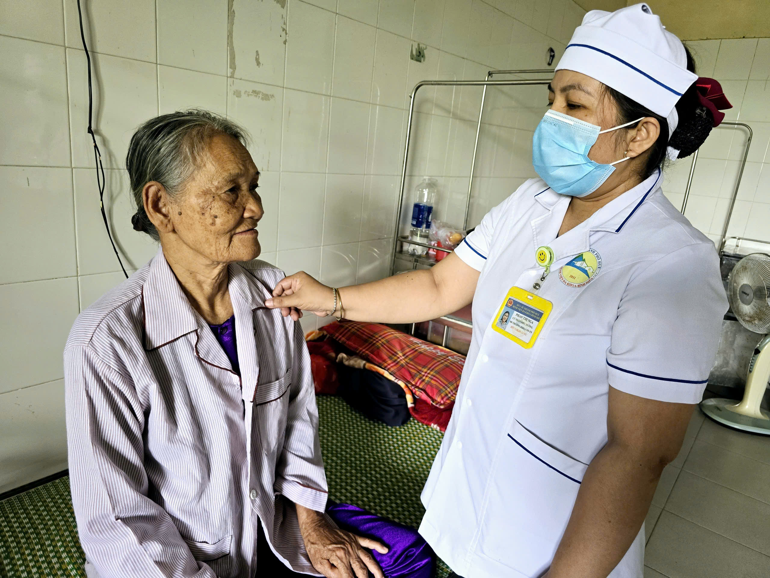 Thống nhất chuyển giao Bệnh viện Đa khoa Bình Điền và Bệnh viện Y học cổ truyền cho Bệnh viện Trung ương Huế quản lý