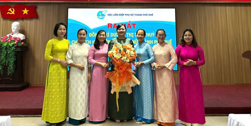 Đồng chí Dương Thị Thu Thủy giữ chức Chủ tịch Hội Liên hiệp Phụ nữ TP Huế