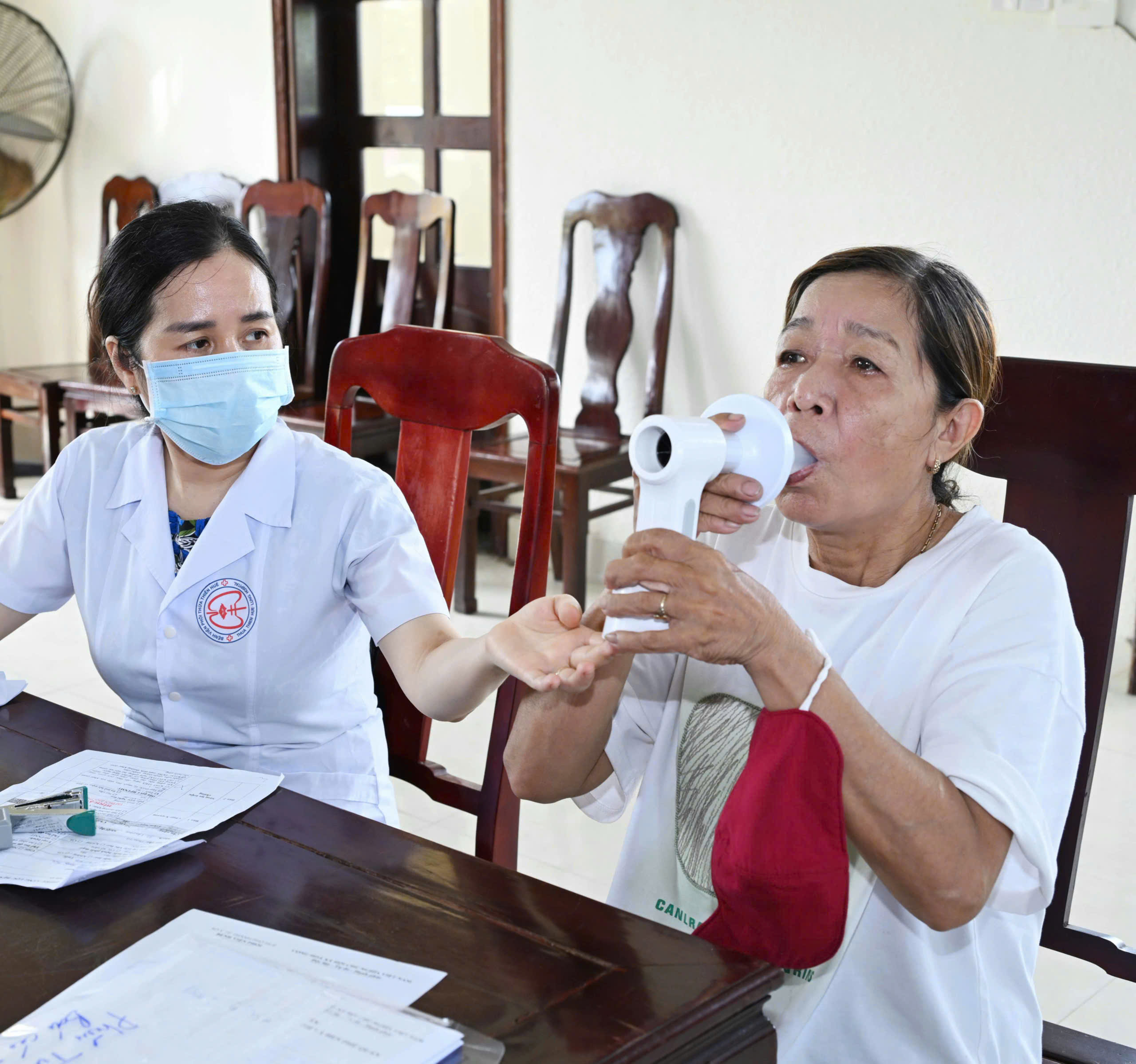 Triển khai Chương trình sàng lọc bệnh hô hấp miễn phí năm 2026 cho người dân phường Phong Quảng