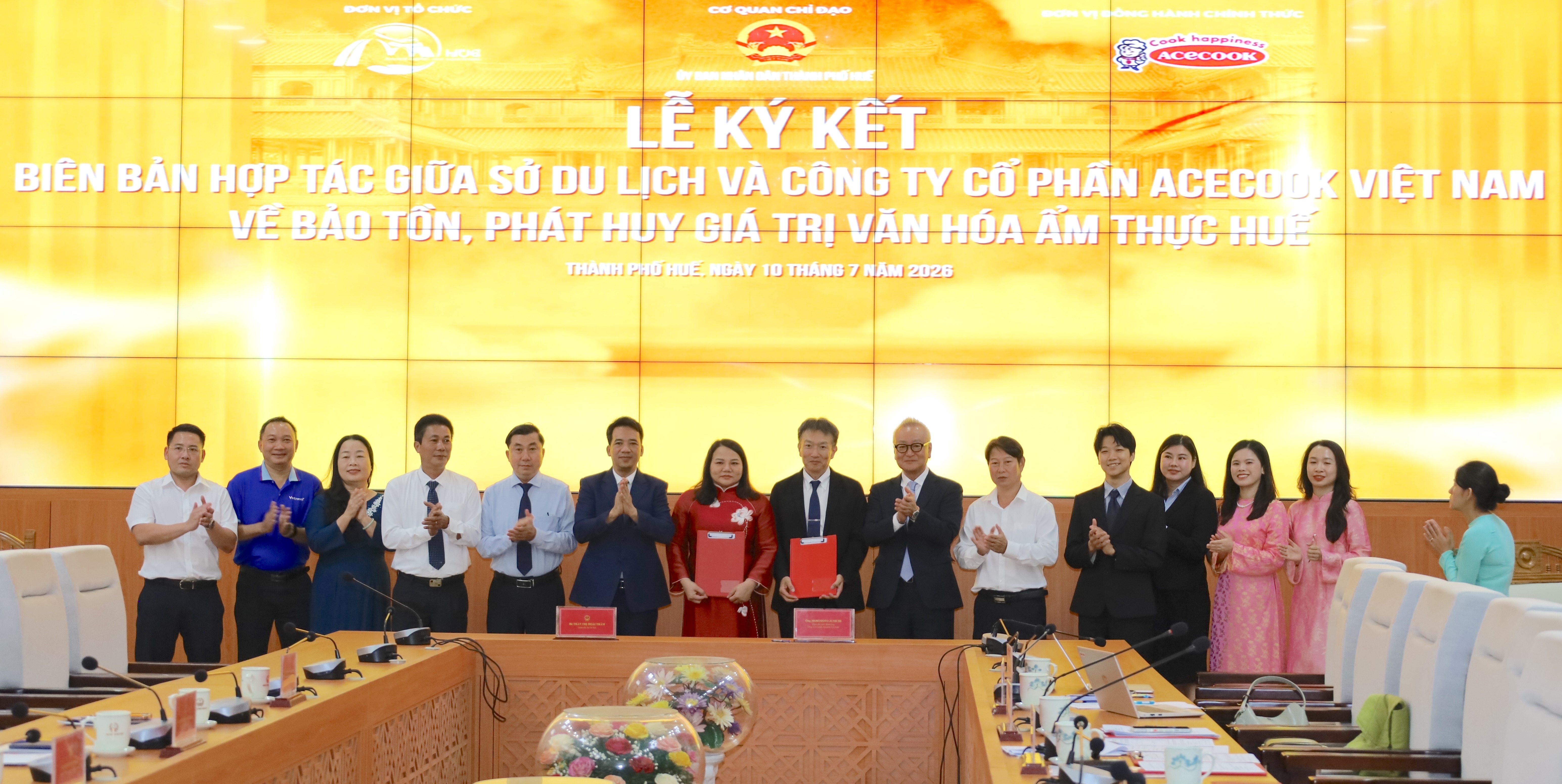 Công ty Cổ phần Acecook Việt Nam đồng hành, lan tỏa tinh hoa ẩm thực Huế