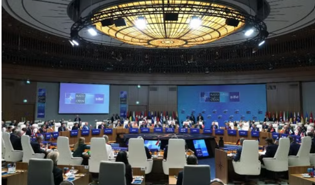 NATO thể hiện thiện chí đối thoại với Nga