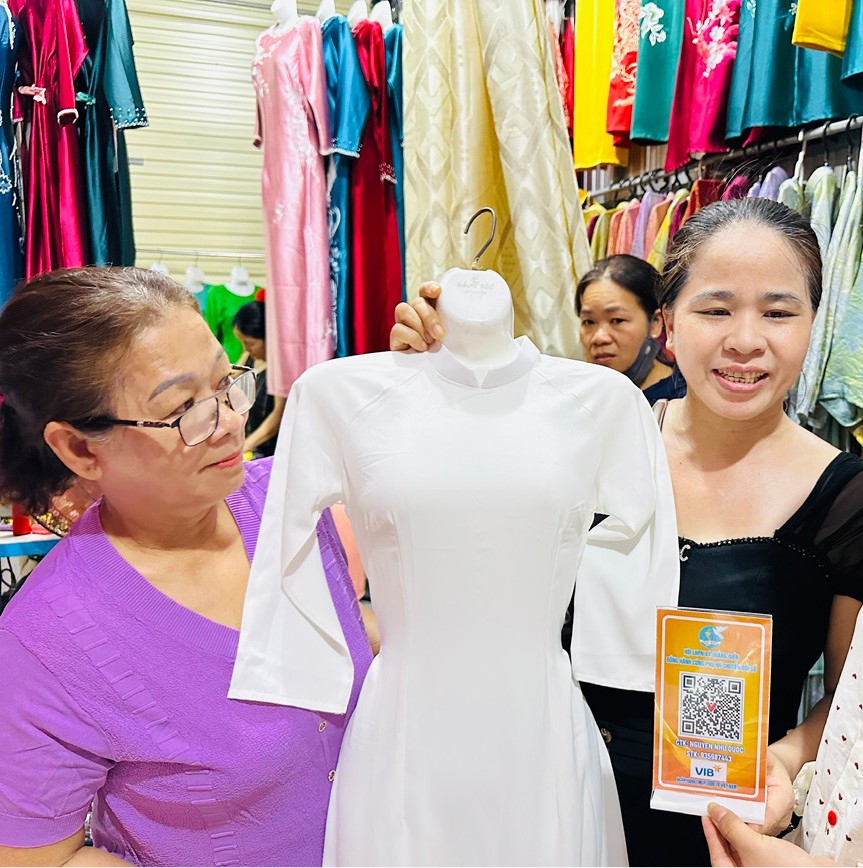 Tiểu thương nông thôn thời số hóa