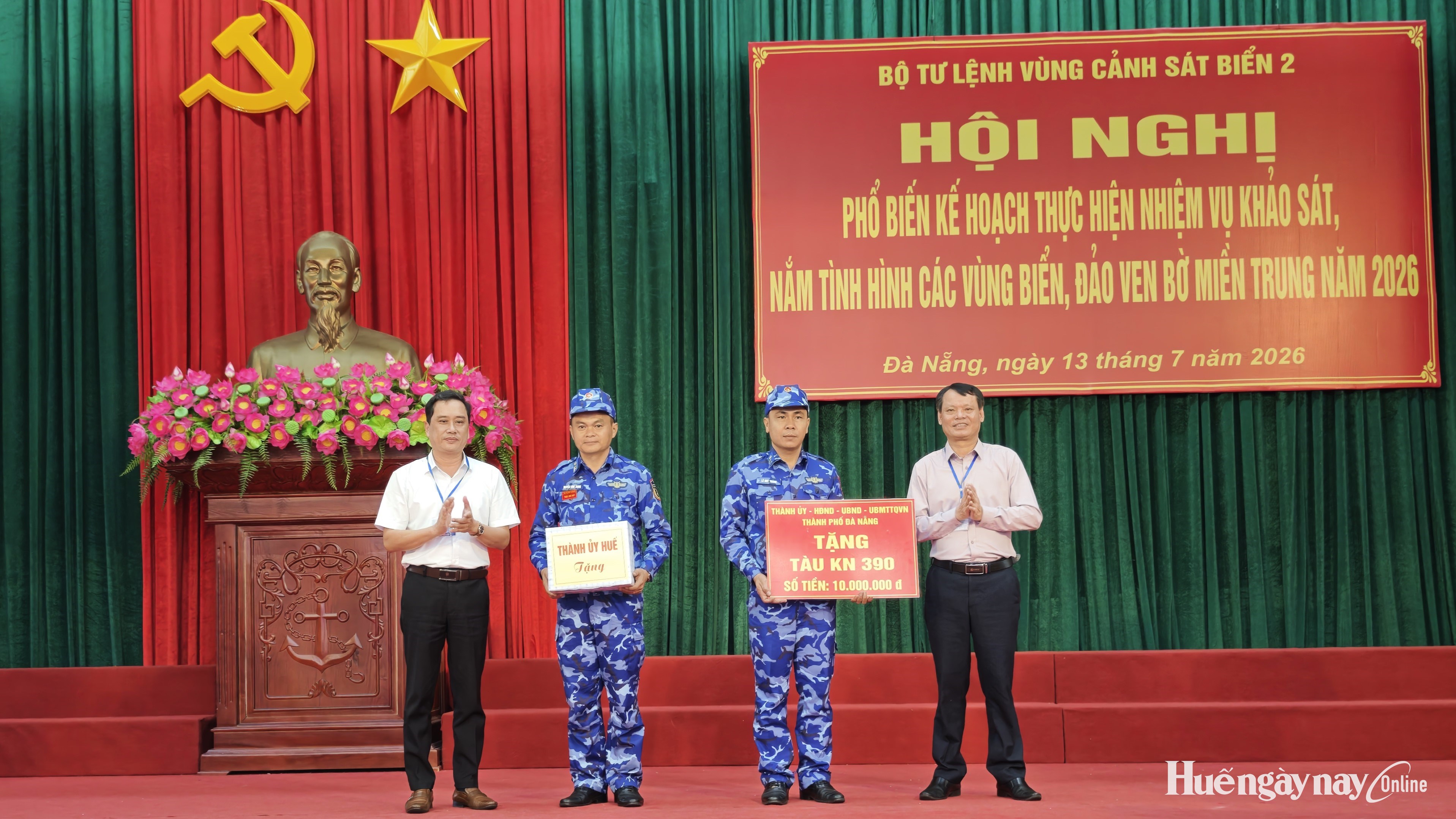Khảo sát, nắm tình hình các vùng biển, đảo ven bờ miền Trung