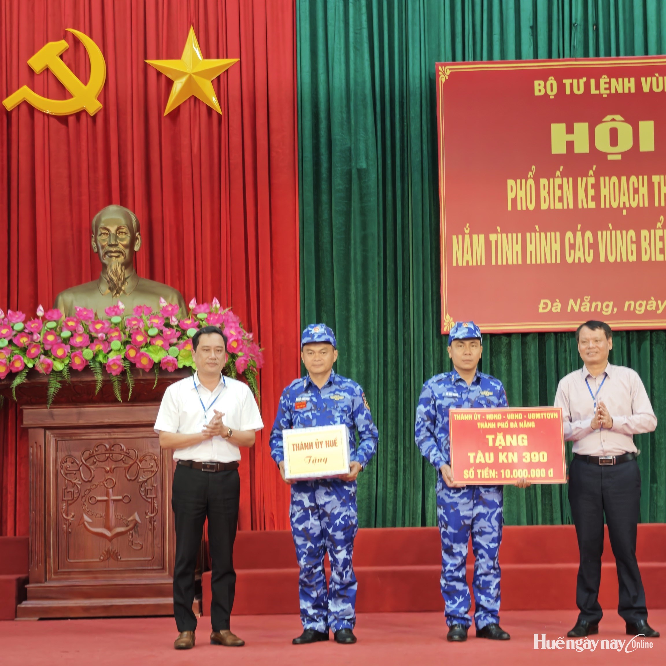 Khảo sát, nắm tình hình các vùng biển, đảo ven bờ miền Trung