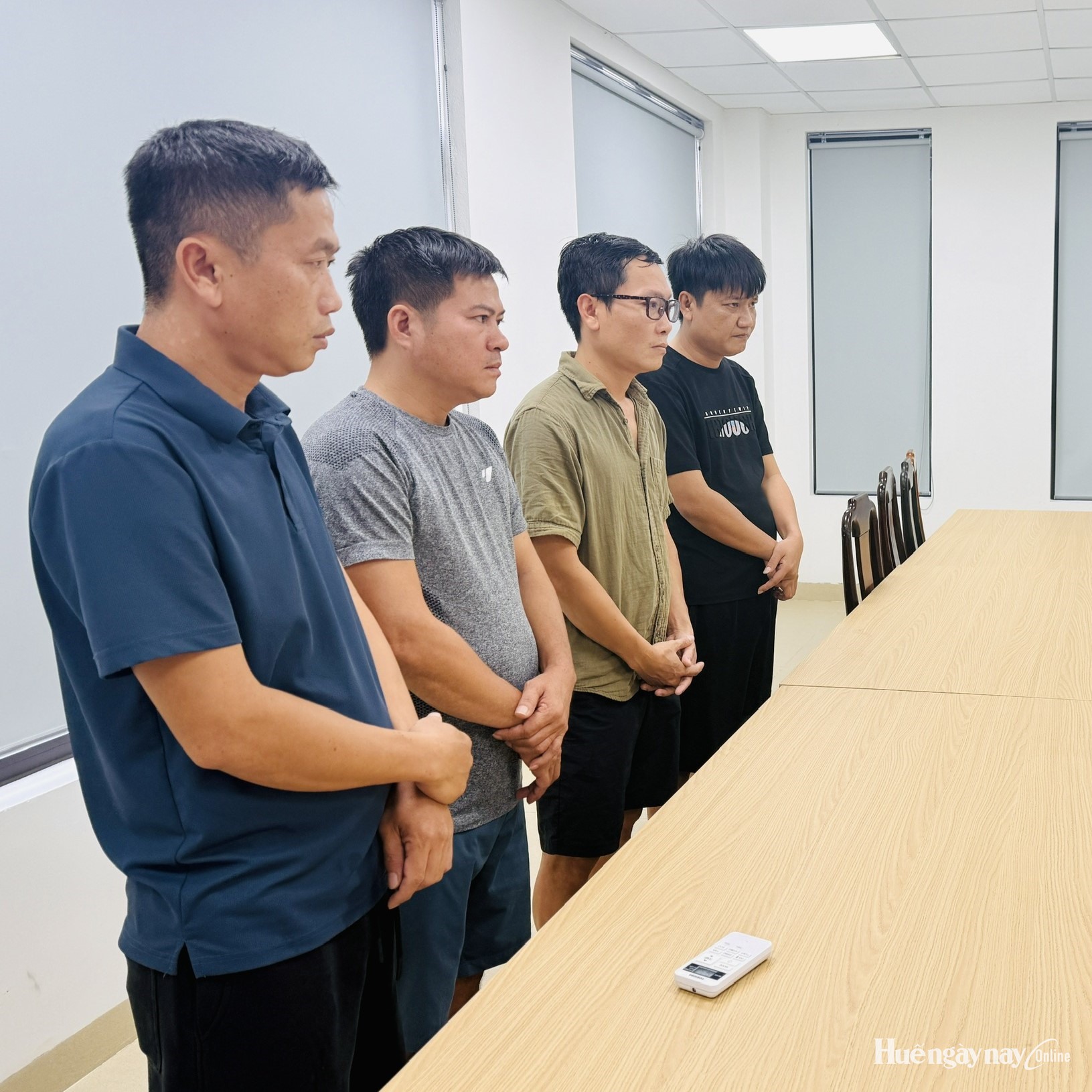 Khởi tố nhóm đối tượng tổ chức cá độ bóng đá qua mạng với số tiền hơn 22,4 tỷ đồng